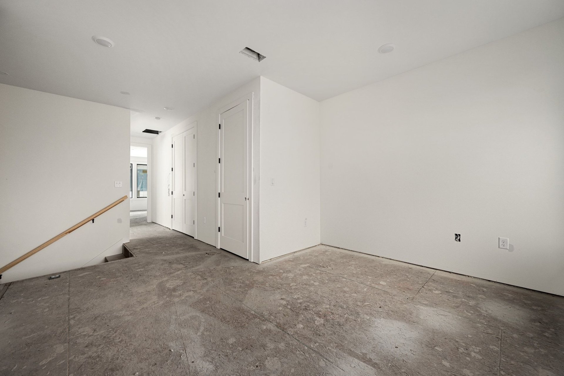 1406 W 9th St #401