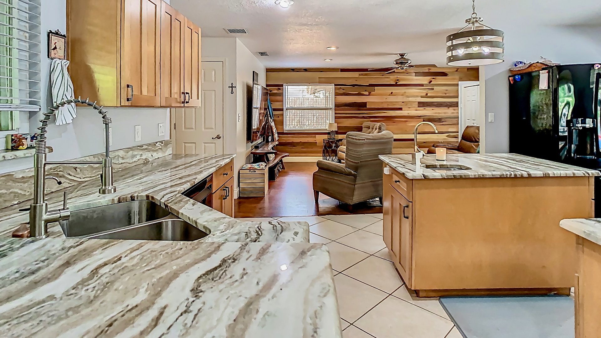 Peaceful 5-Bedroom Home in Altamonte Springs