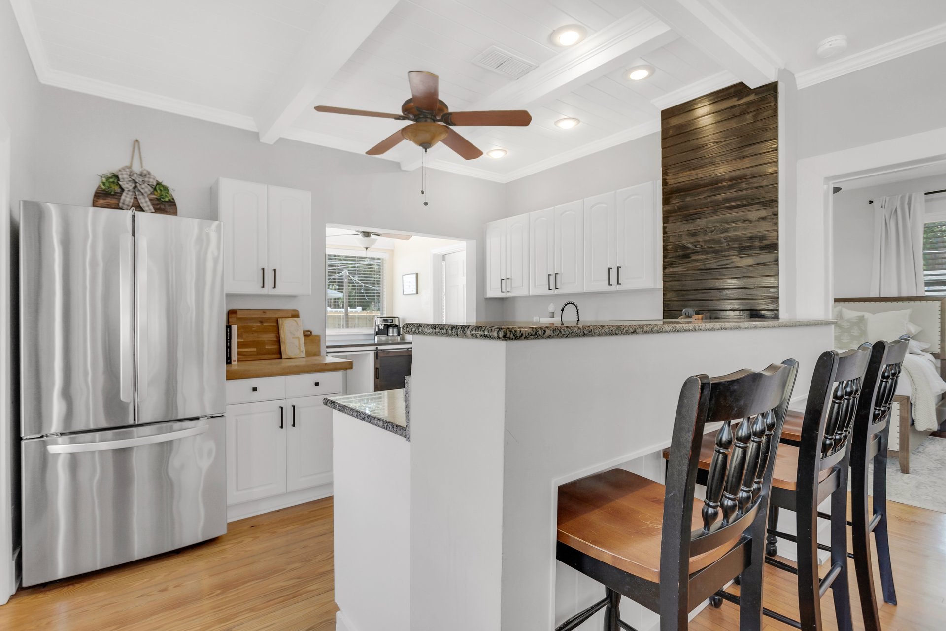 3220 W SAN PEDRO ST