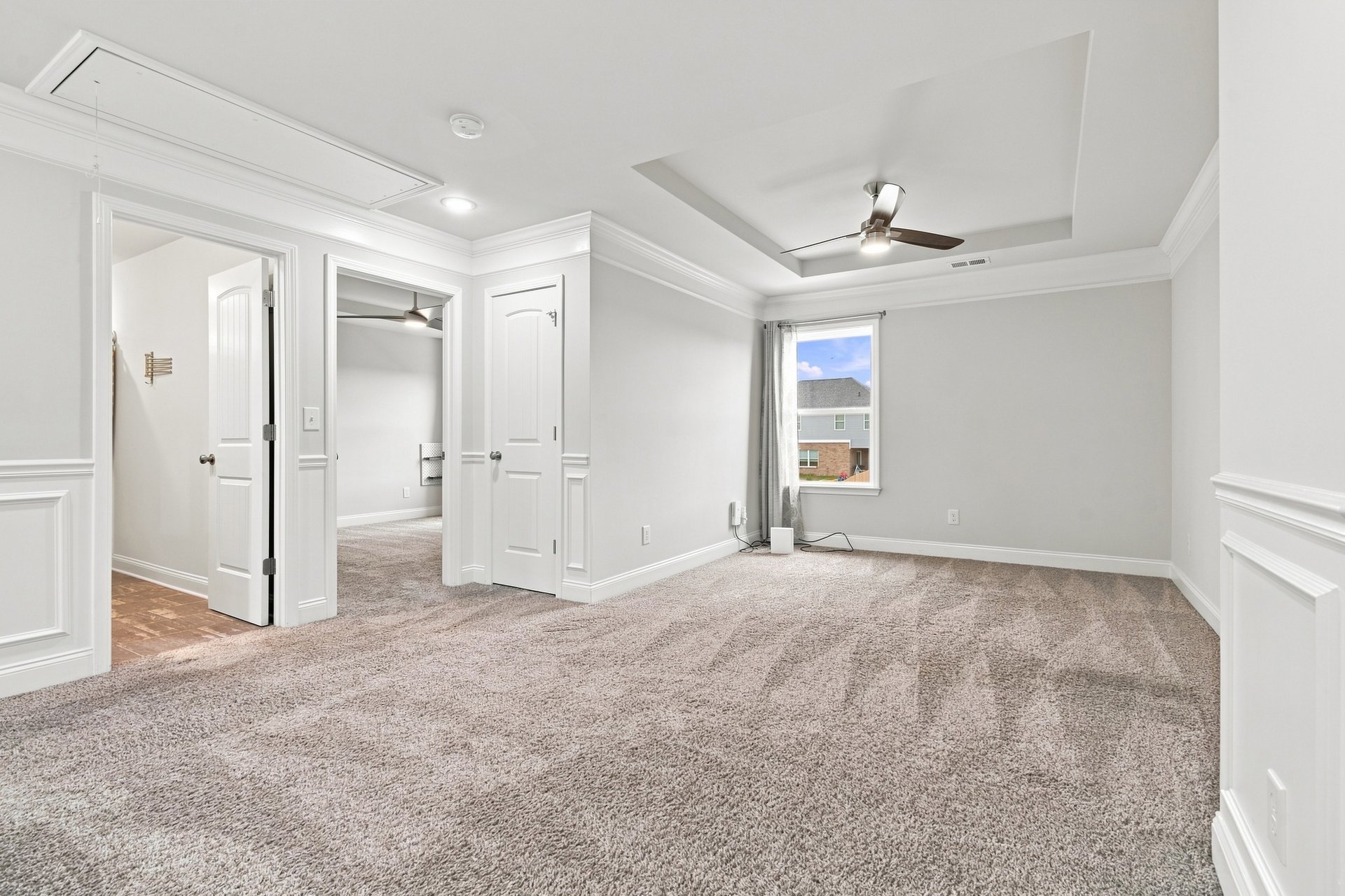 Spacious 4-Bedroom Living Near Redstone Arsenal & MidCity!