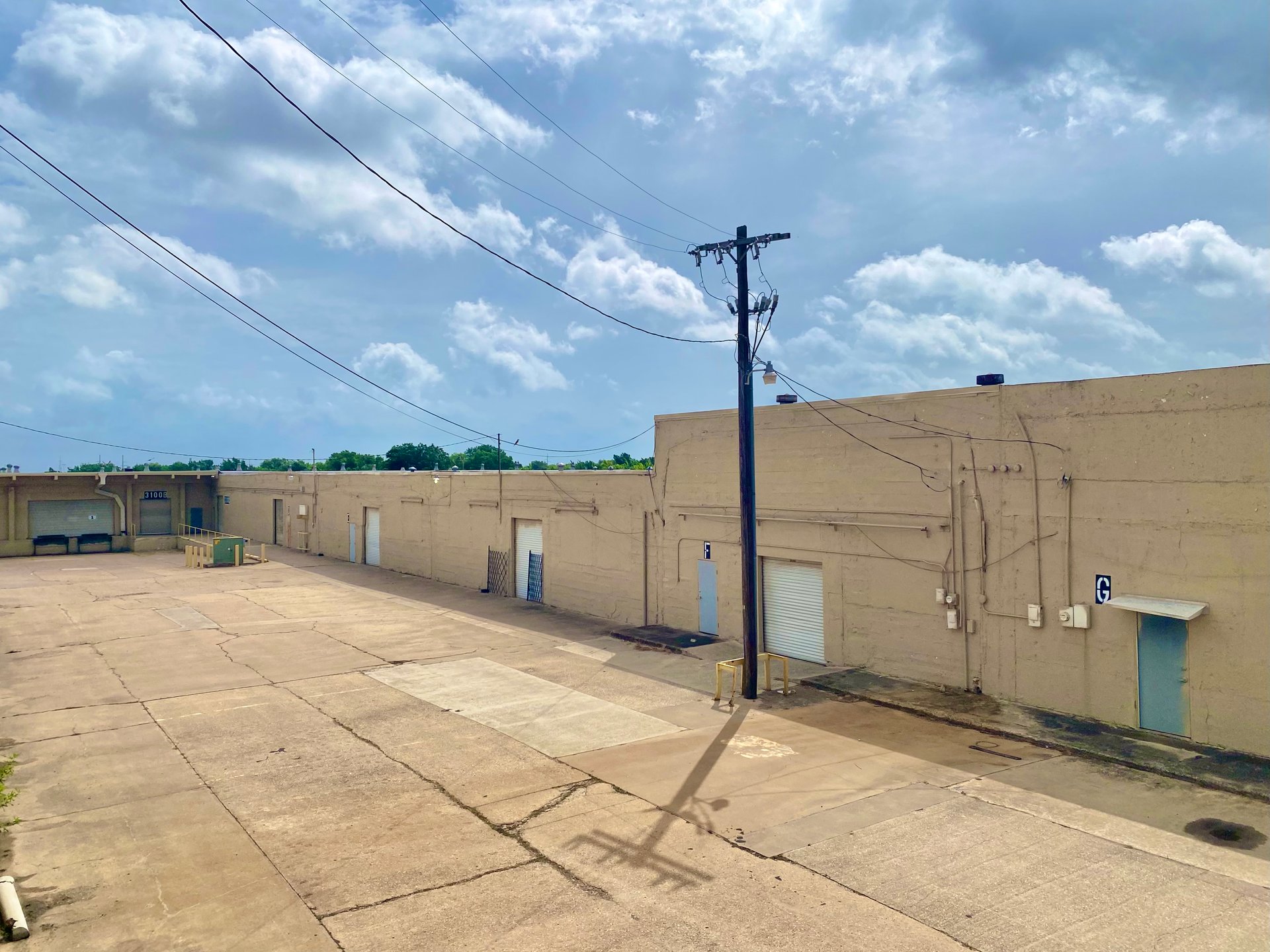 3022 & 3100 Franklin Ave