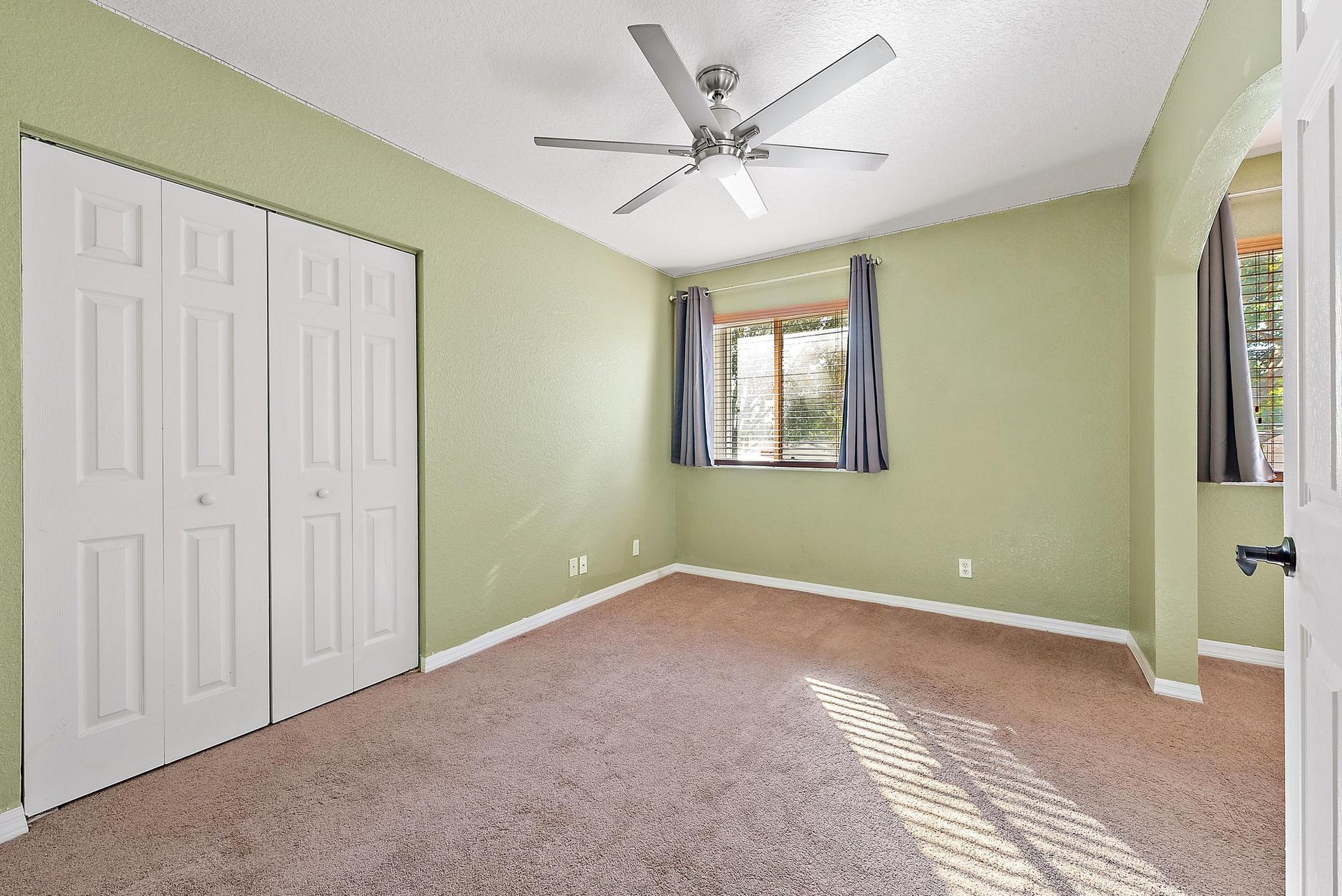 6188 Wiloughby