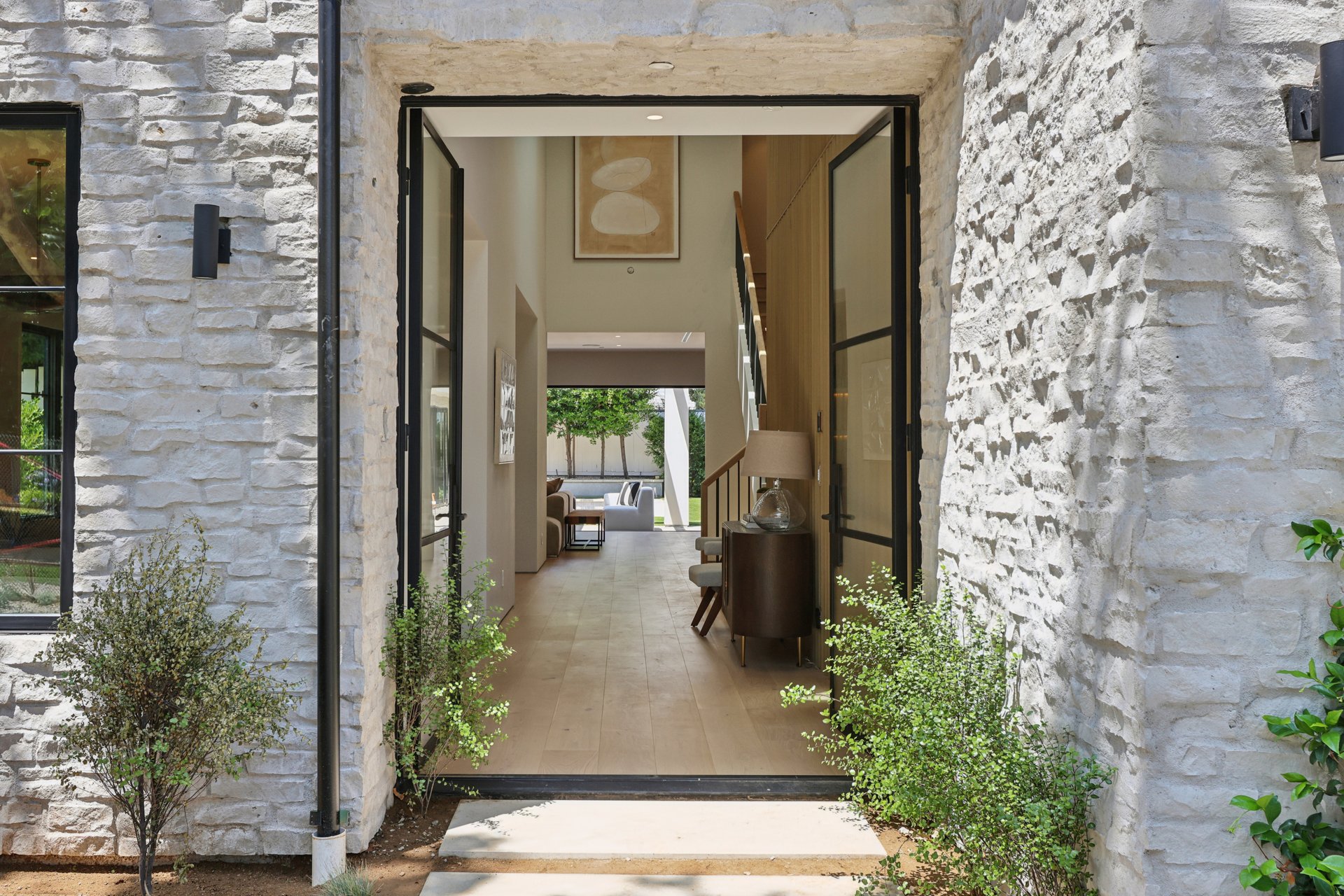 4113 Woodman Ave, Sherman Oaks