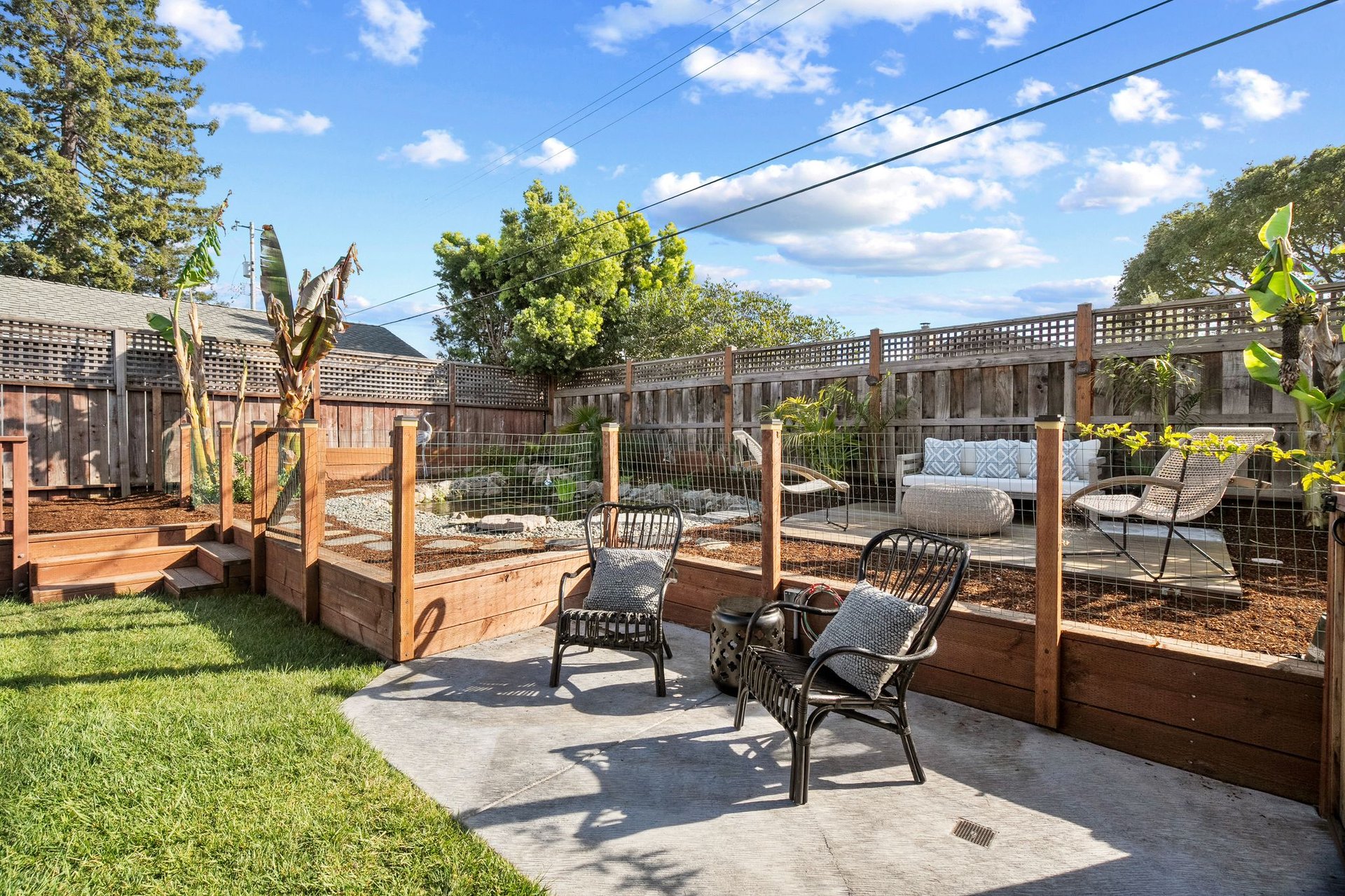 1176 Fairview Ave
