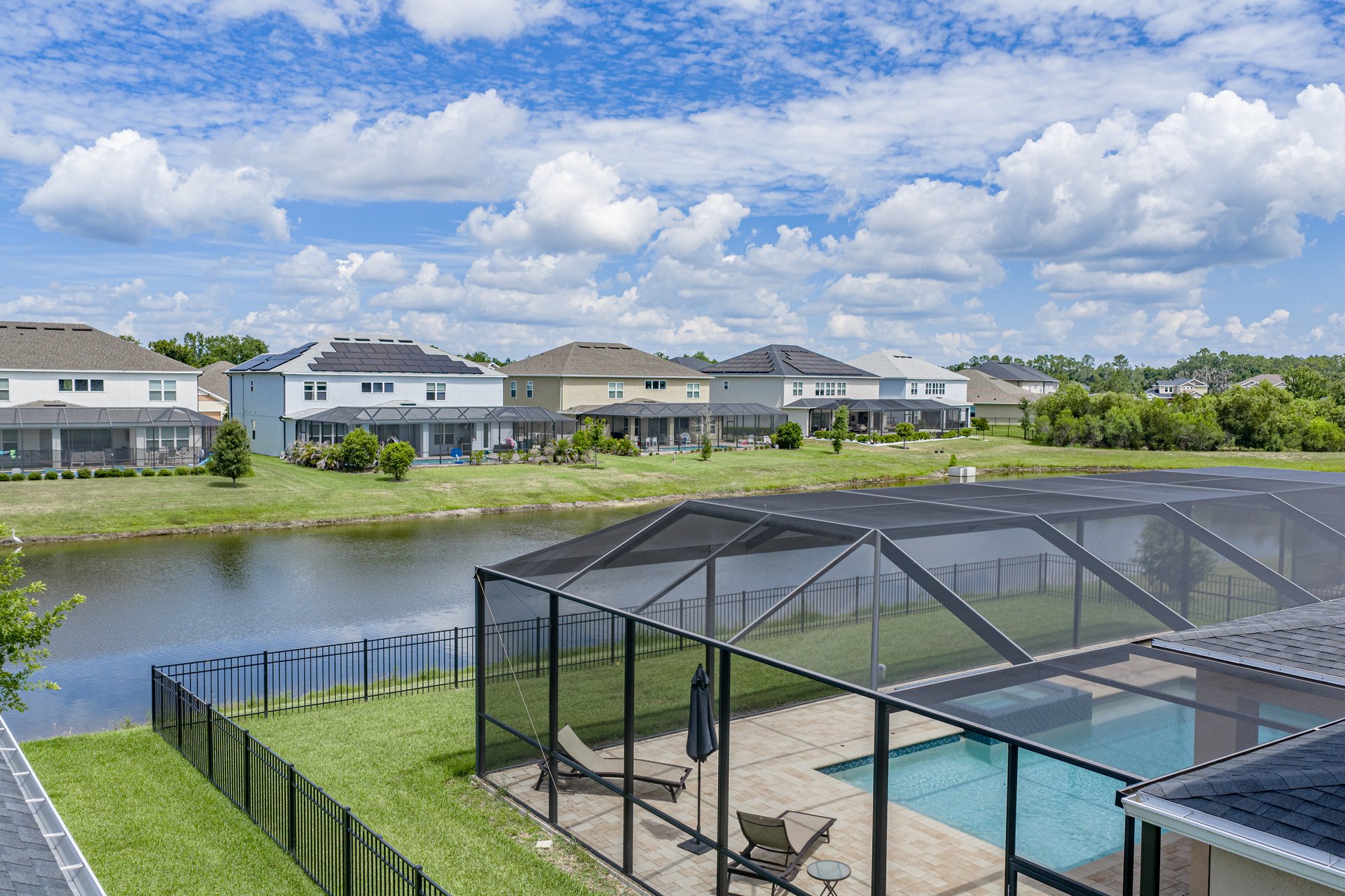6978 BRADBURY CIR