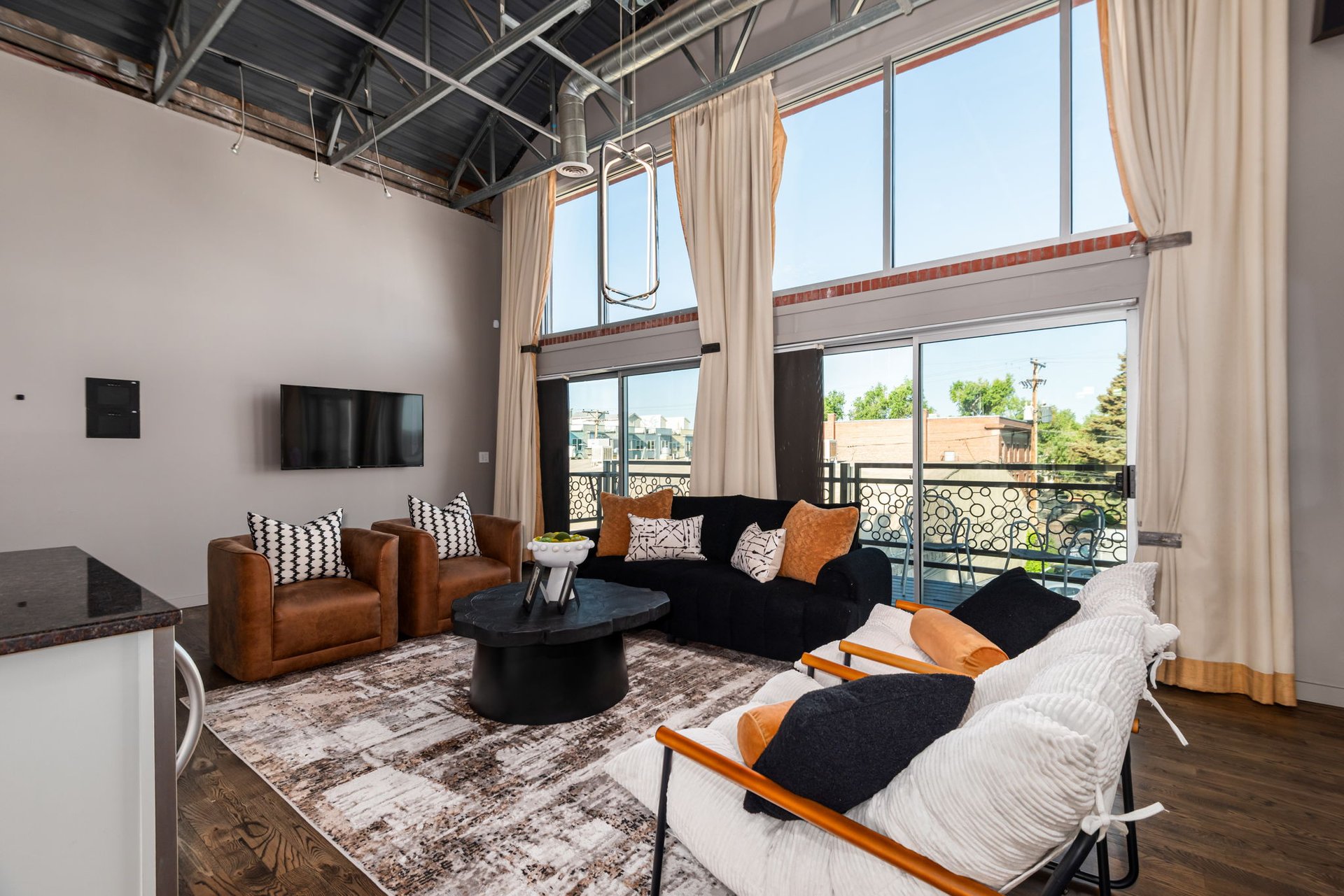 919 Santa Fe Drive