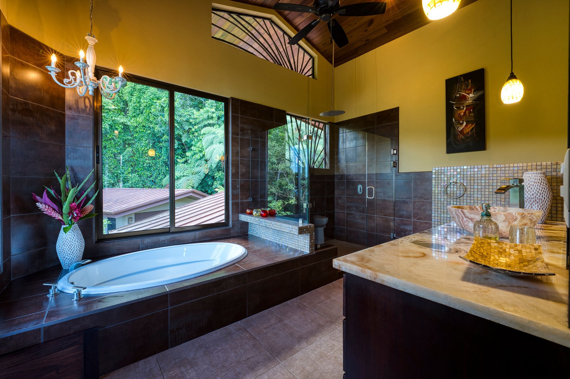 Casa Bambú – LUXURY 5 BEDROOM ESTATE WITH EXCEPTIONAL OCEAN VIEWS