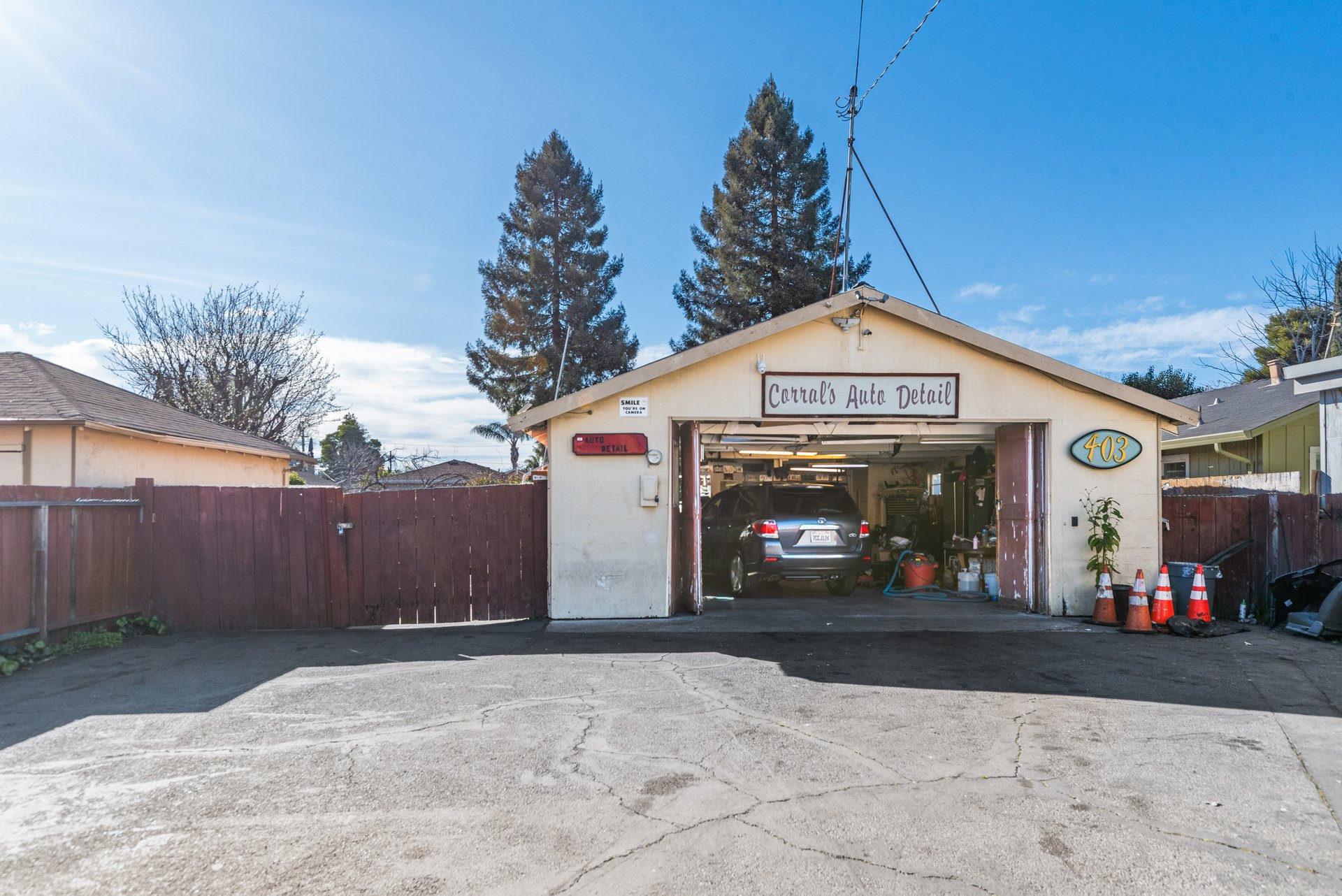 1,375 SF Auto Repair Owner User Opportunity
