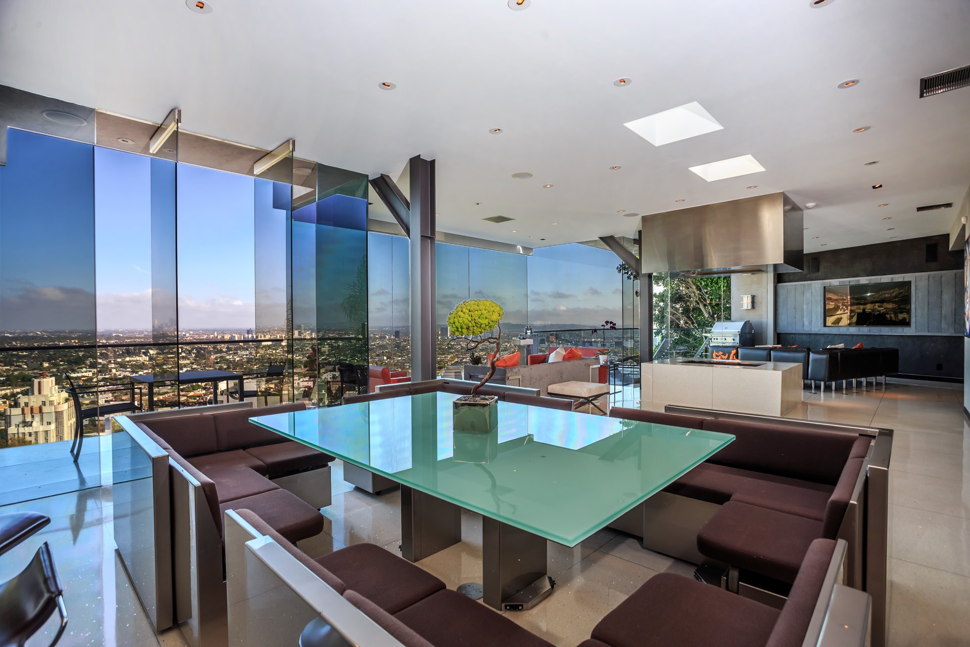 8444 Harold Way, Sunset Strip