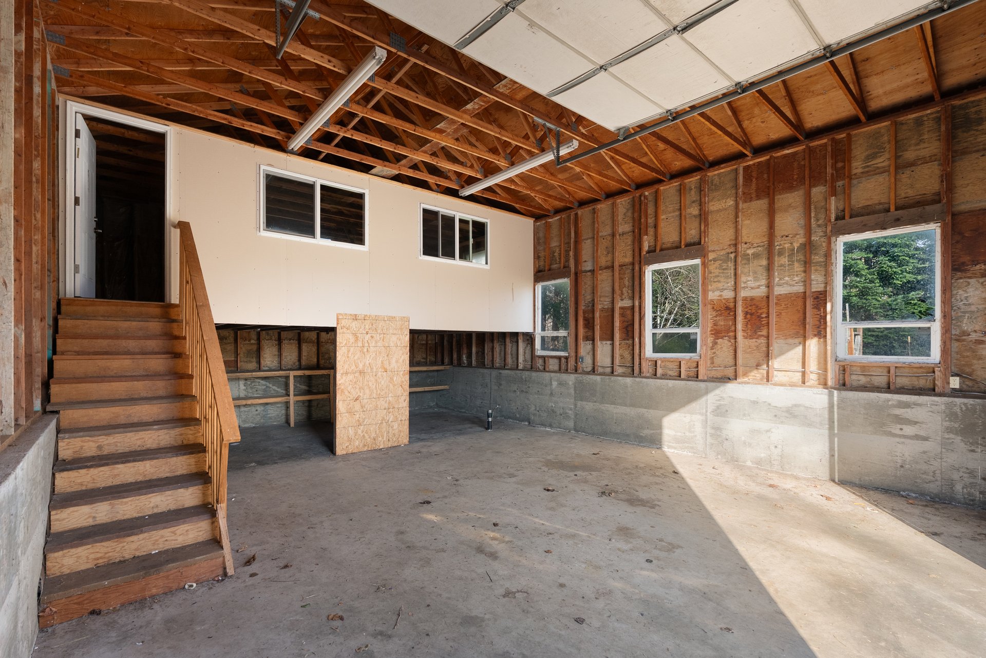  Dreamy Rambler on Over Half an Acre