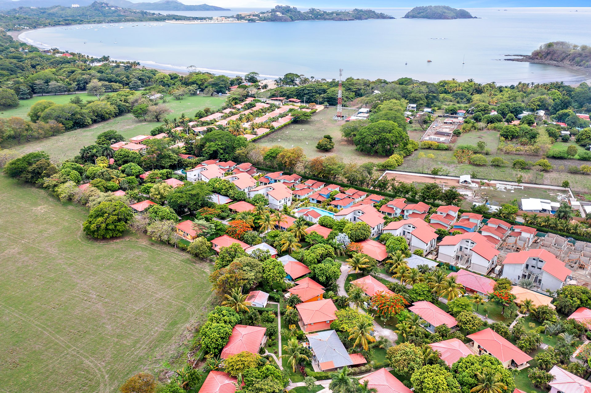 Villaggio Hideaway | Cozy beach side community hideaway condo