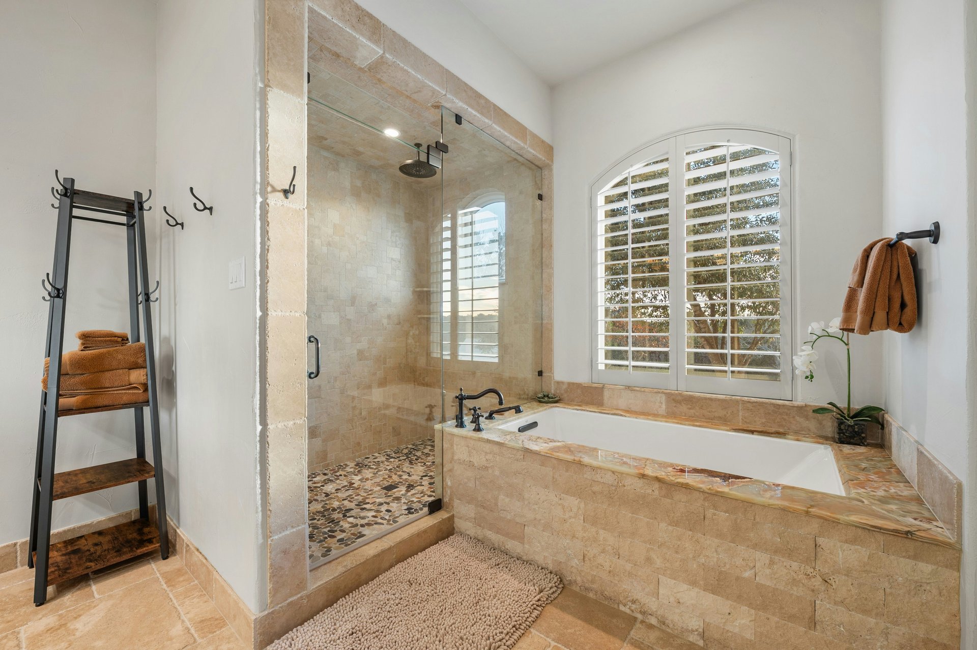 1386 Patterson Road 