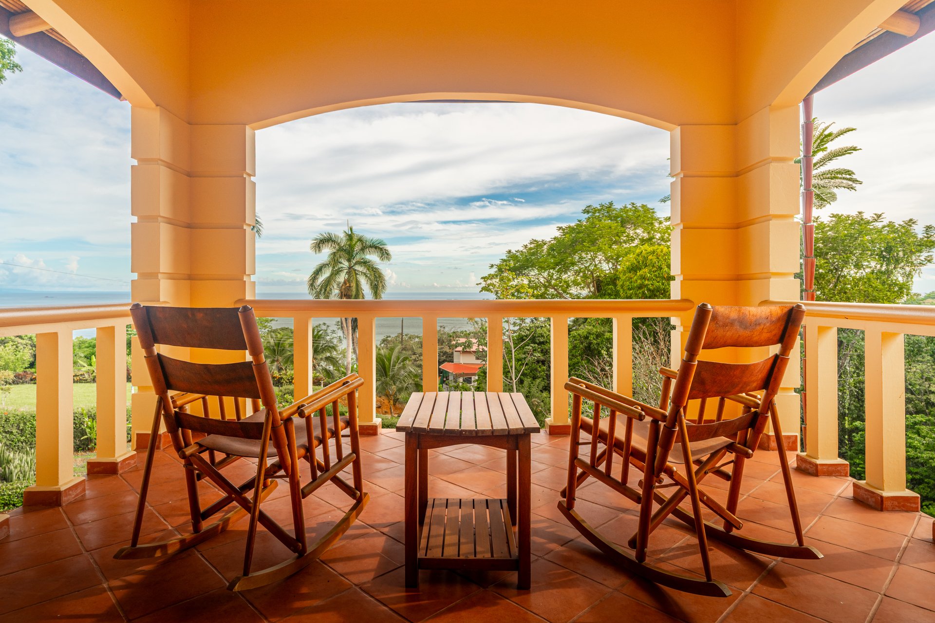 Classic Luxury at Casa Ceiba, Coastal Ocean View 4 Bedroom Home Near Uvita