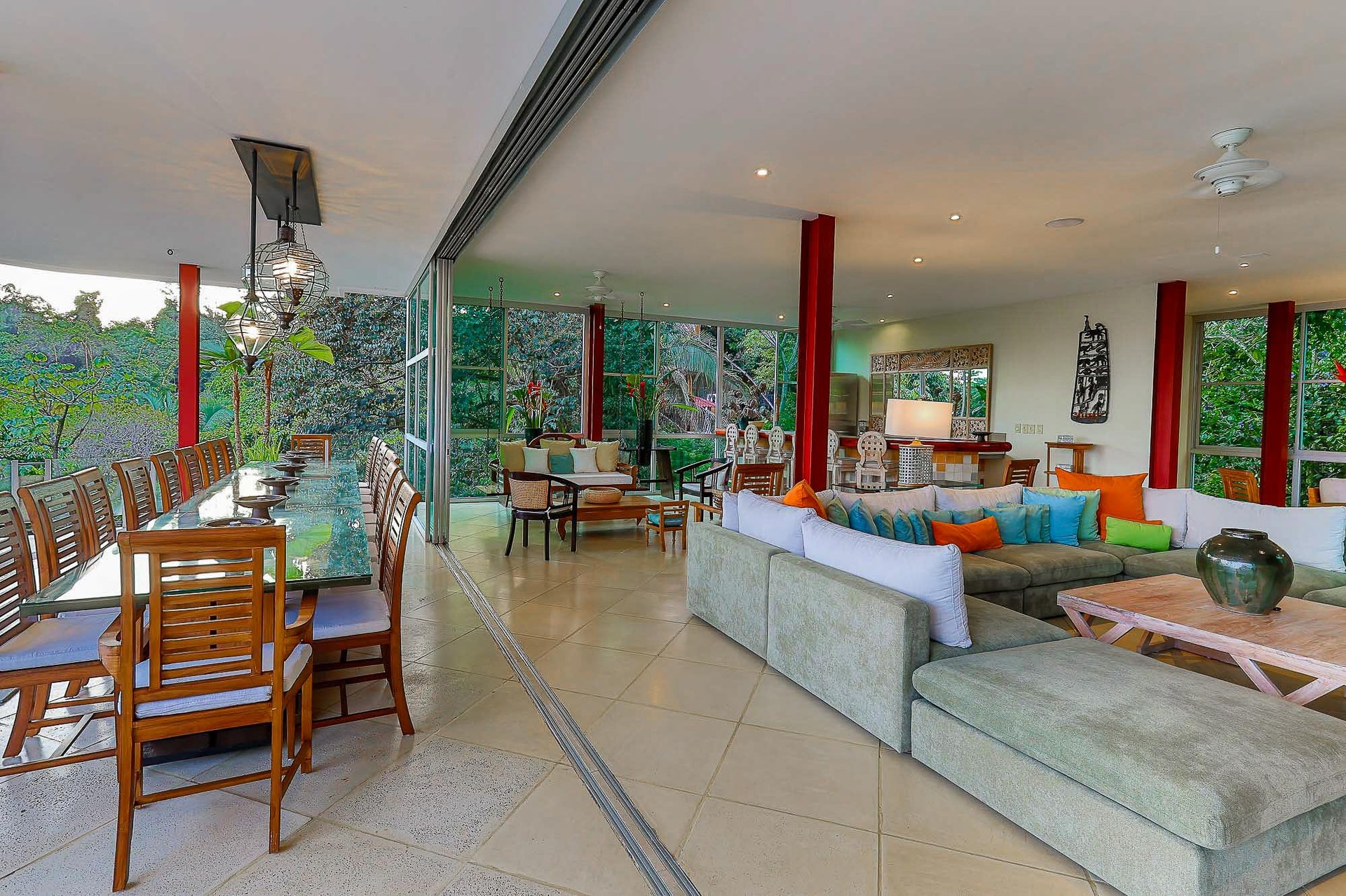 Casa Fantastica Luxury Mountain and Ocean View Villa
