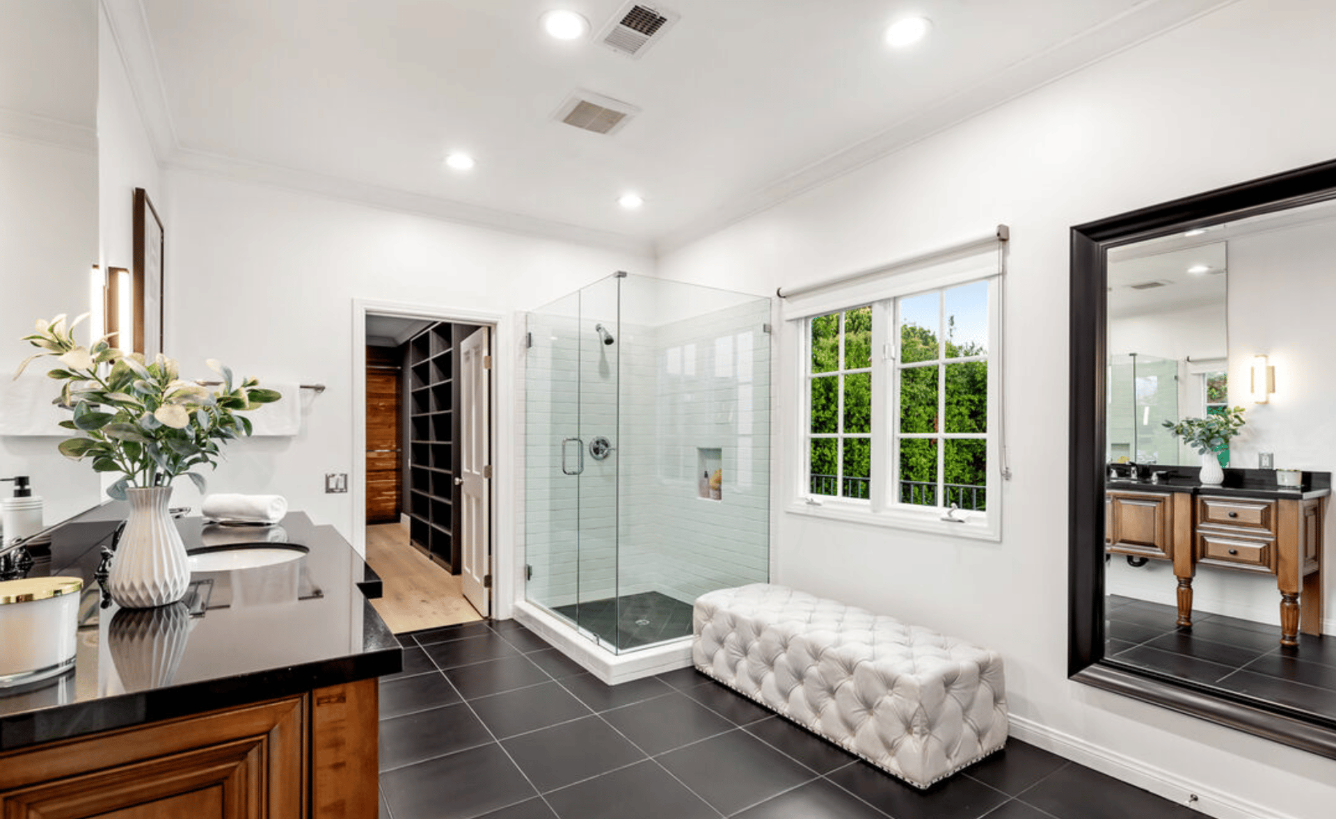 Wyton Dr, 90024