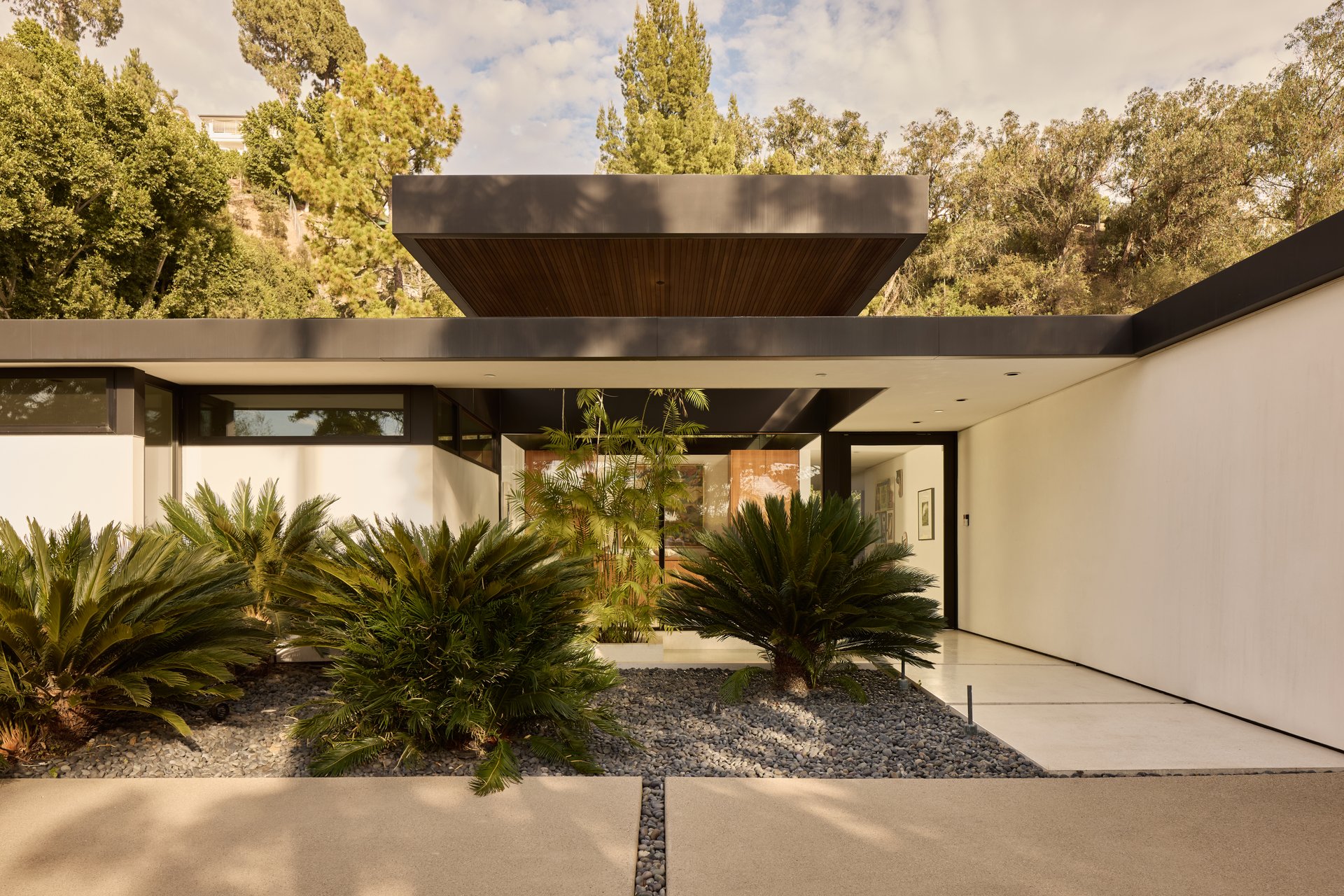 570 Evelyn Pl, Beverly Hills