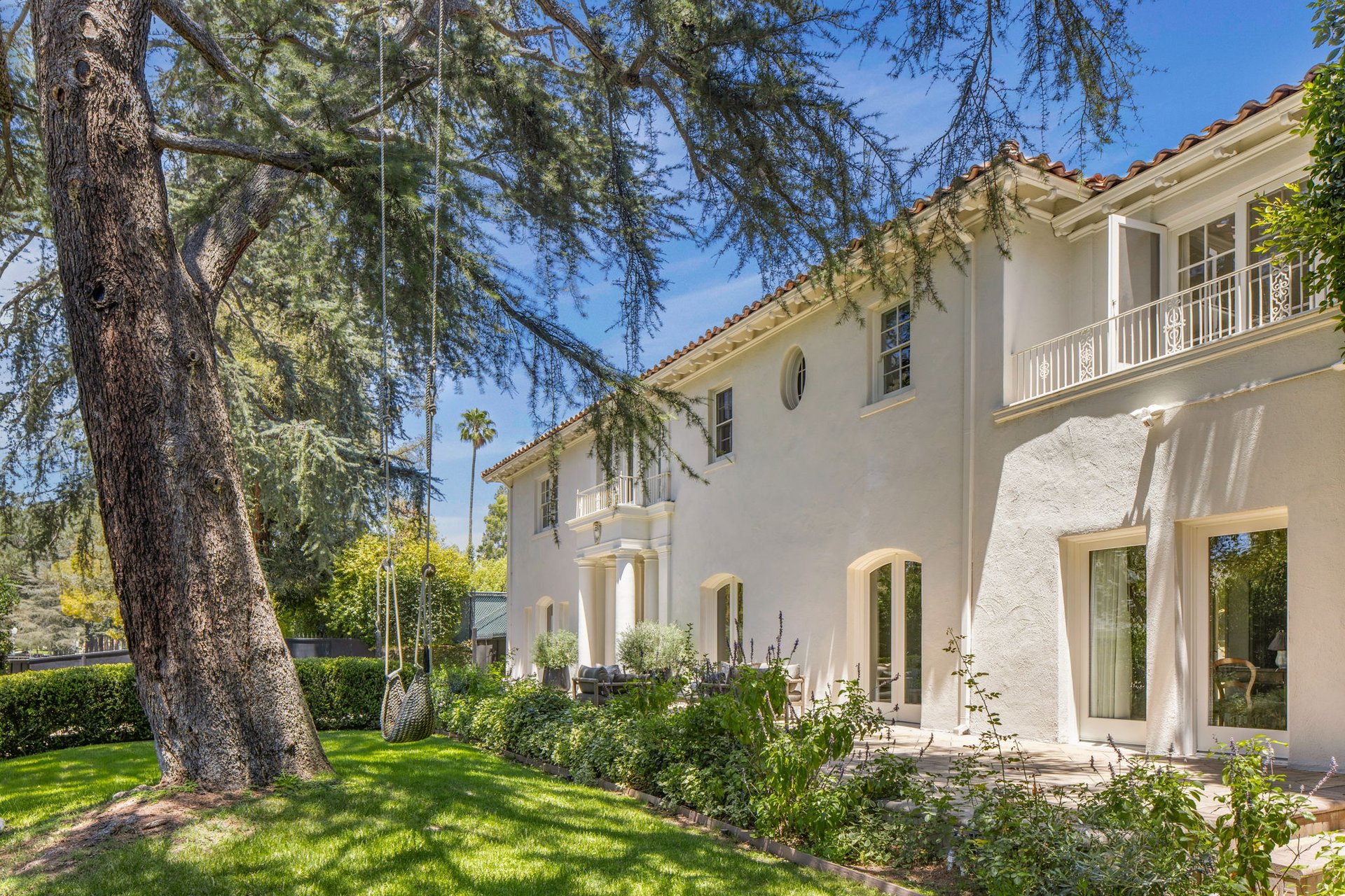 612 Lorraine Blvd