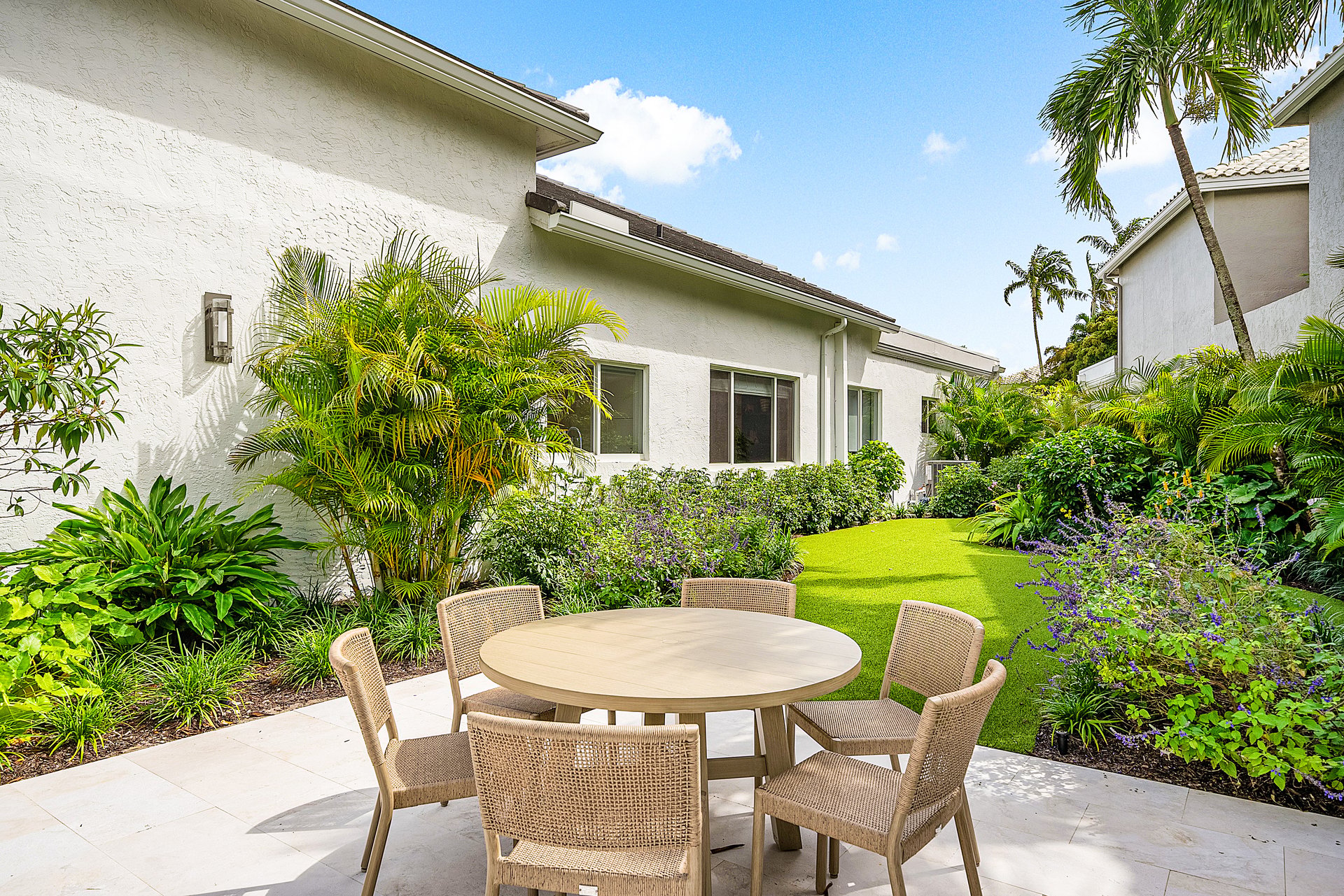 17311 Bridleway Trail