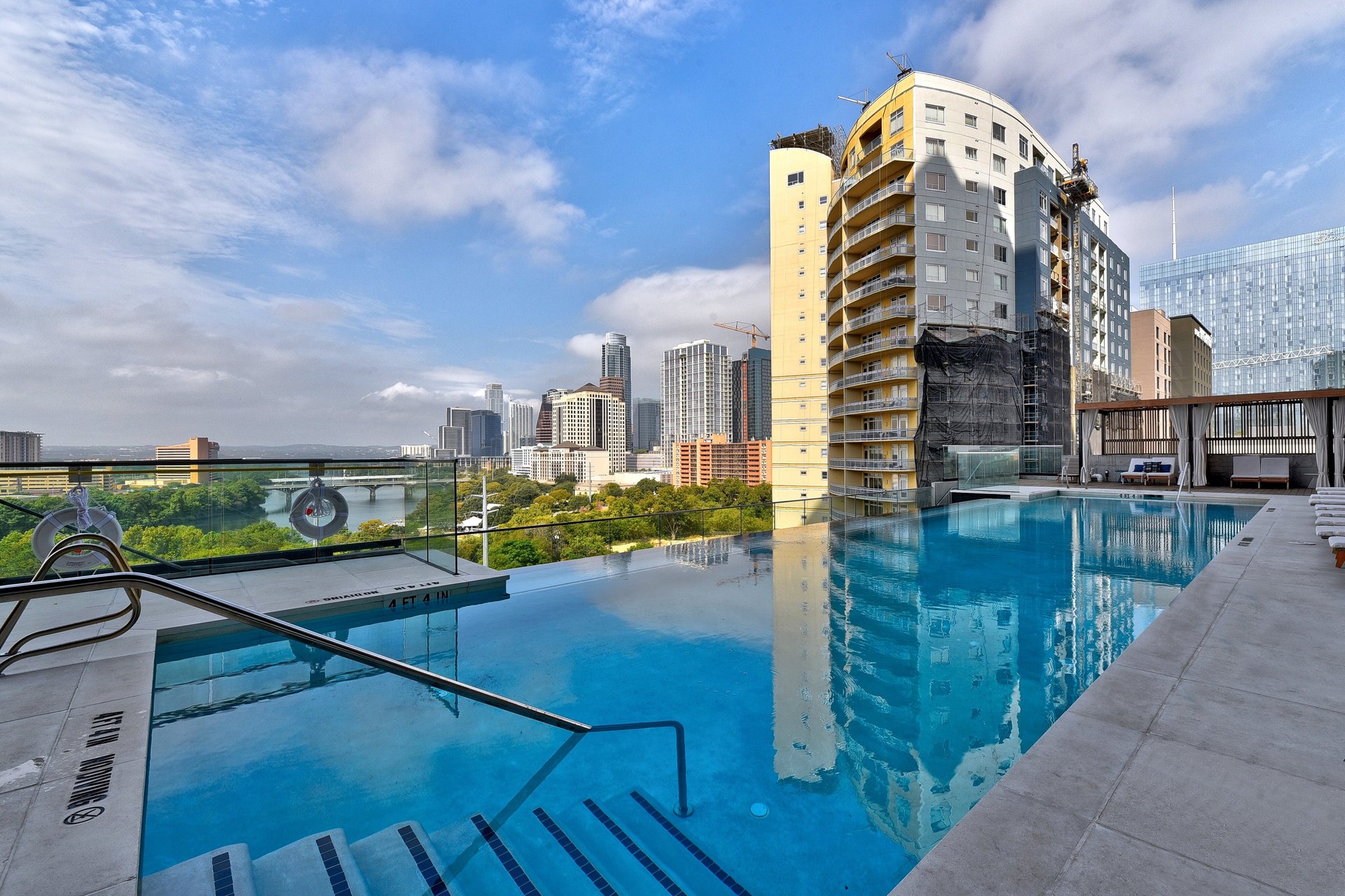 70 Rainey Street #2702 