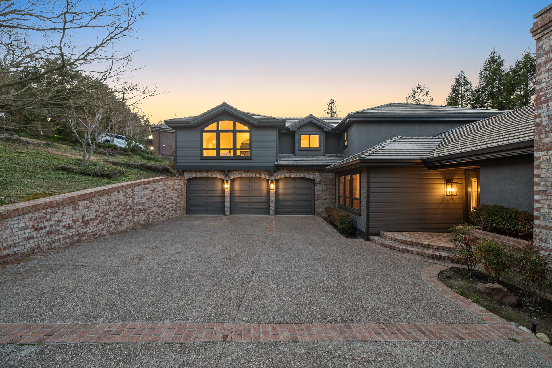 23 Wood Acres Ct