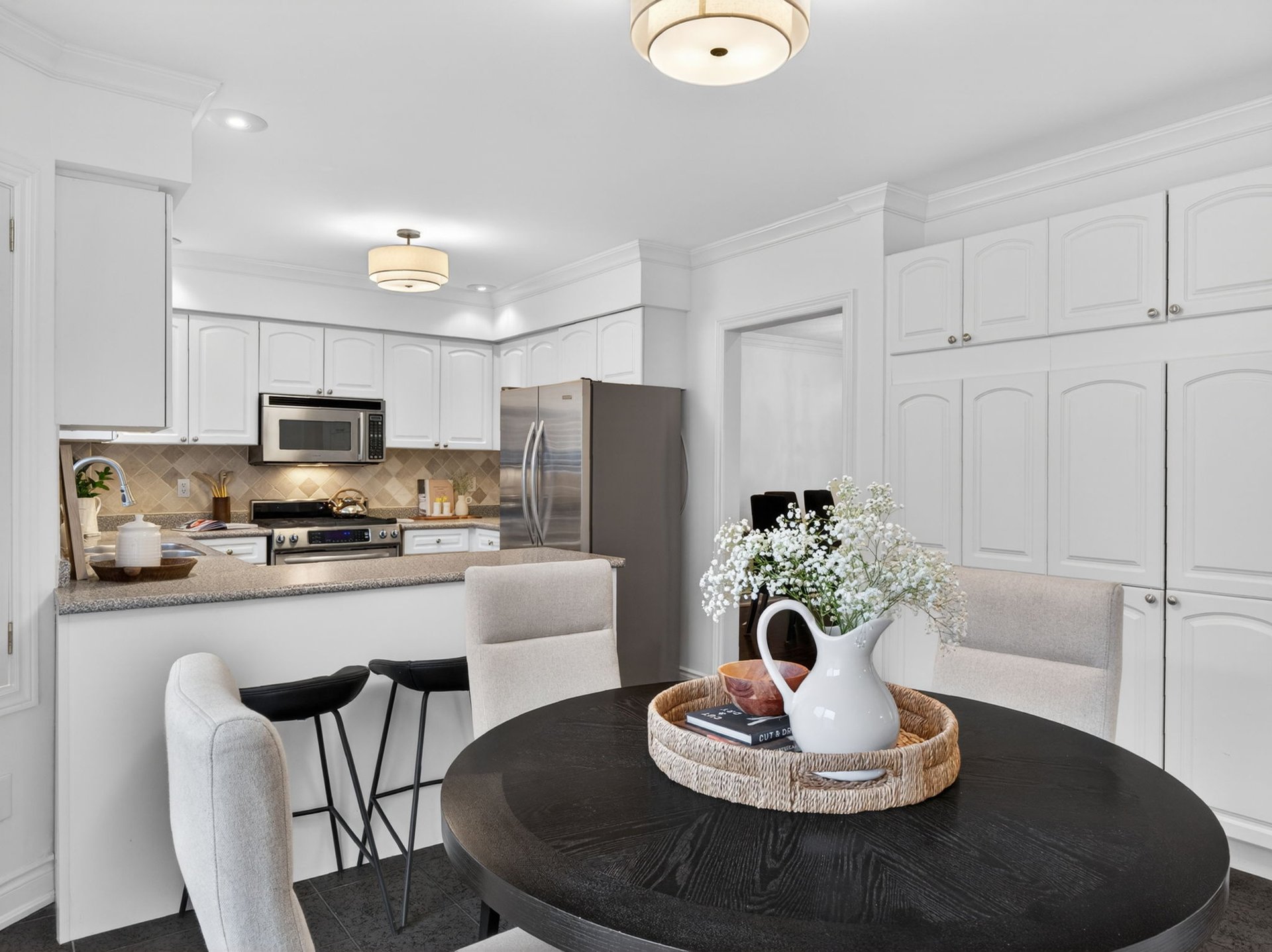 SOLD: Beautifully Landscaped