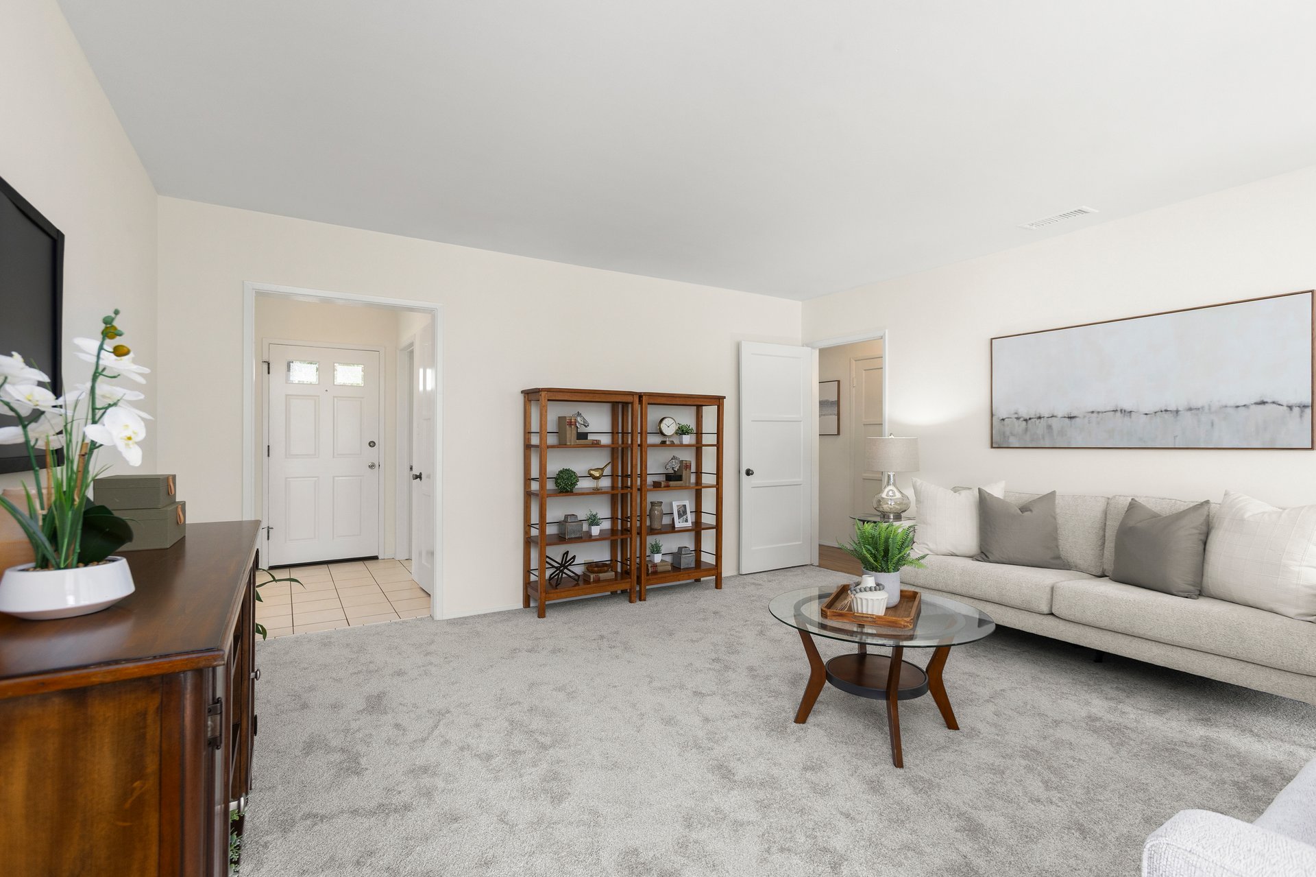 2842 Silva St, Lakewood