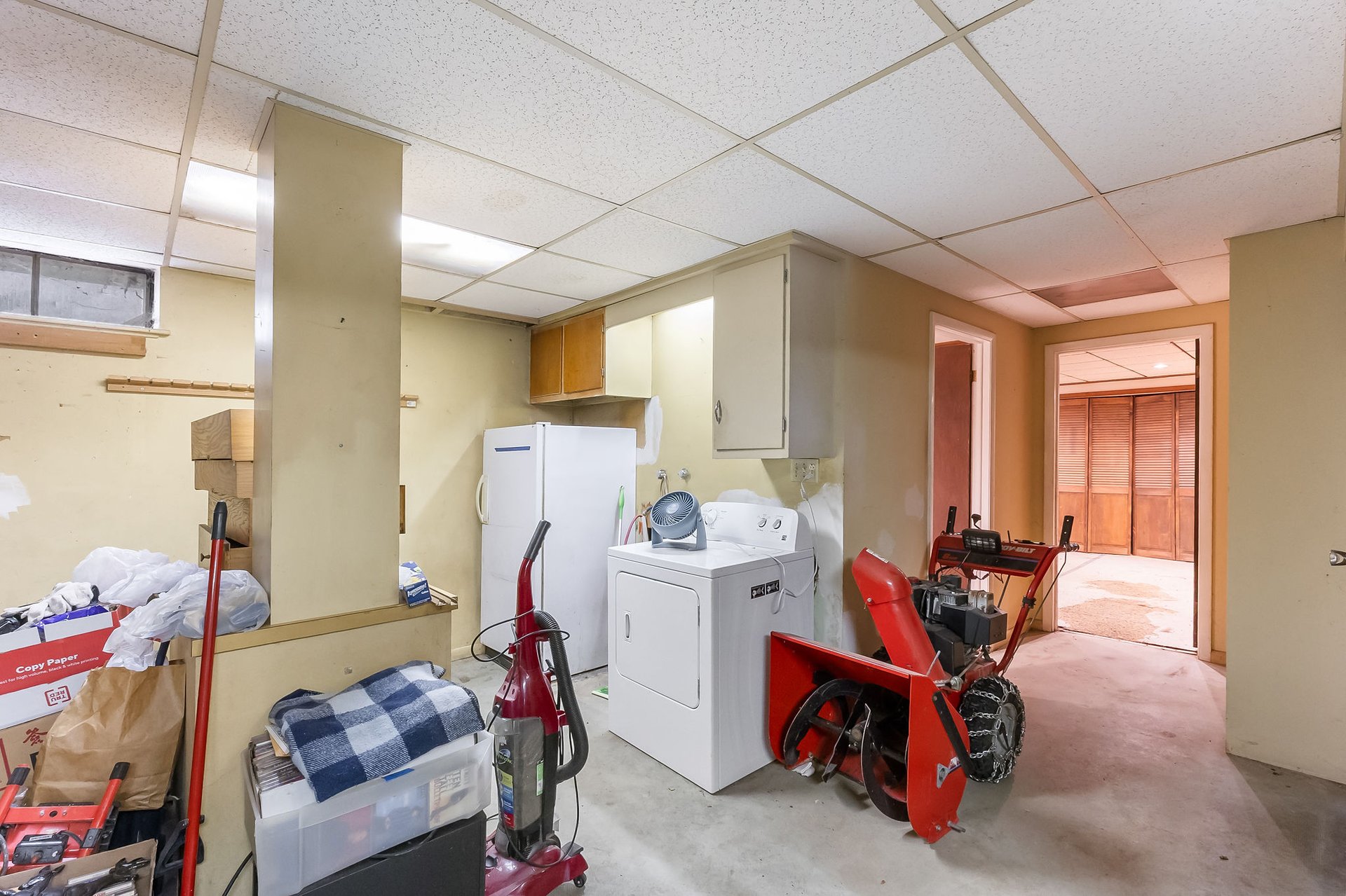 3237 Oakhurst Drive