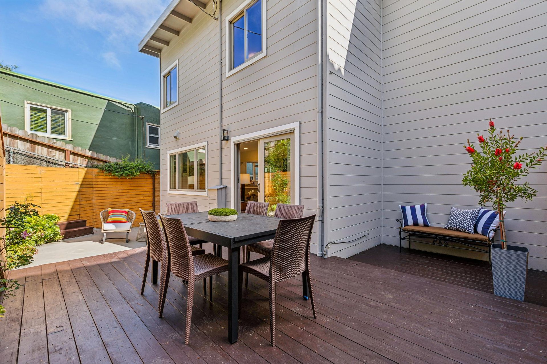 34 Dorantes Avenue