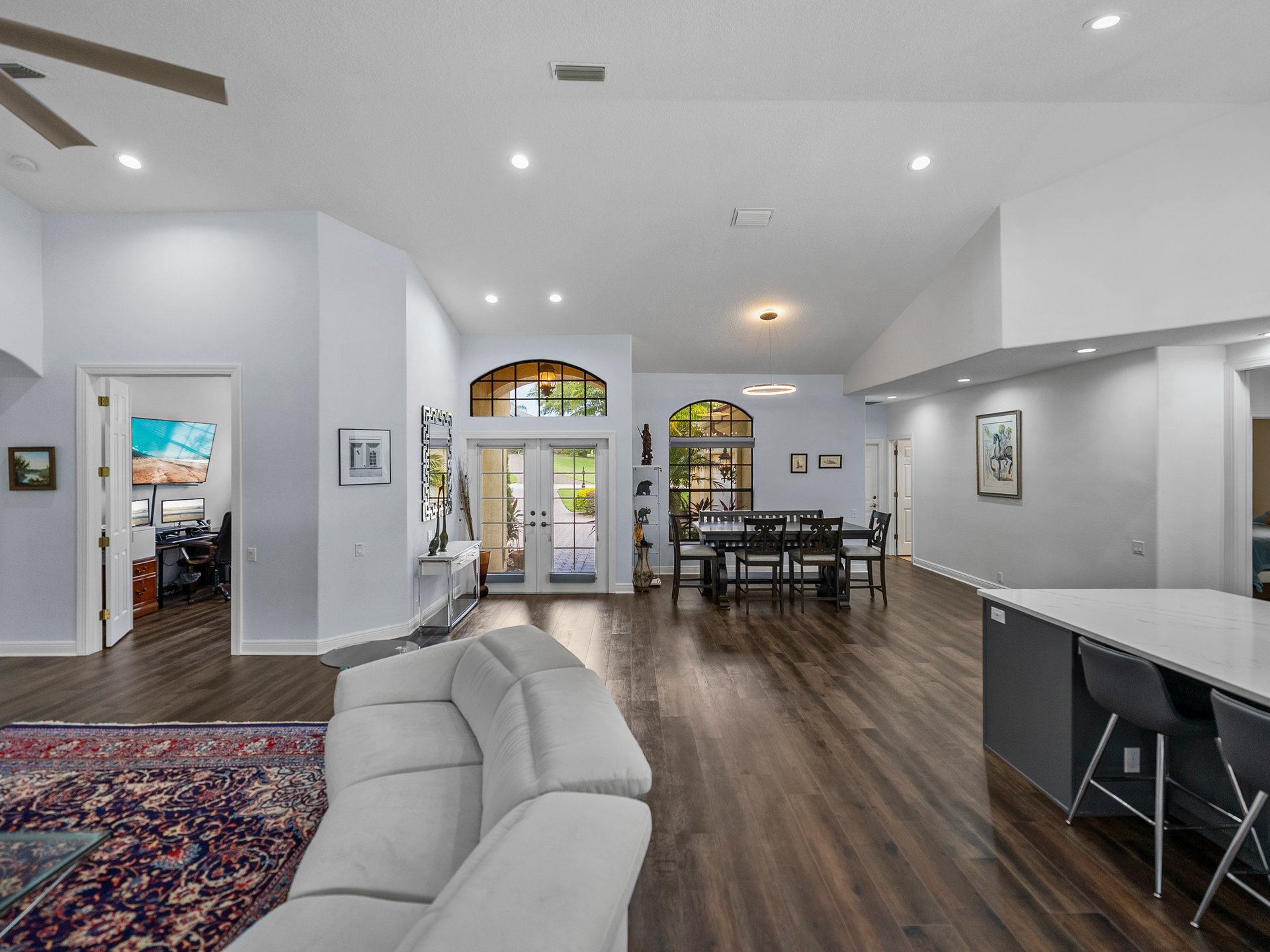 34120 AMERICANA AVE
