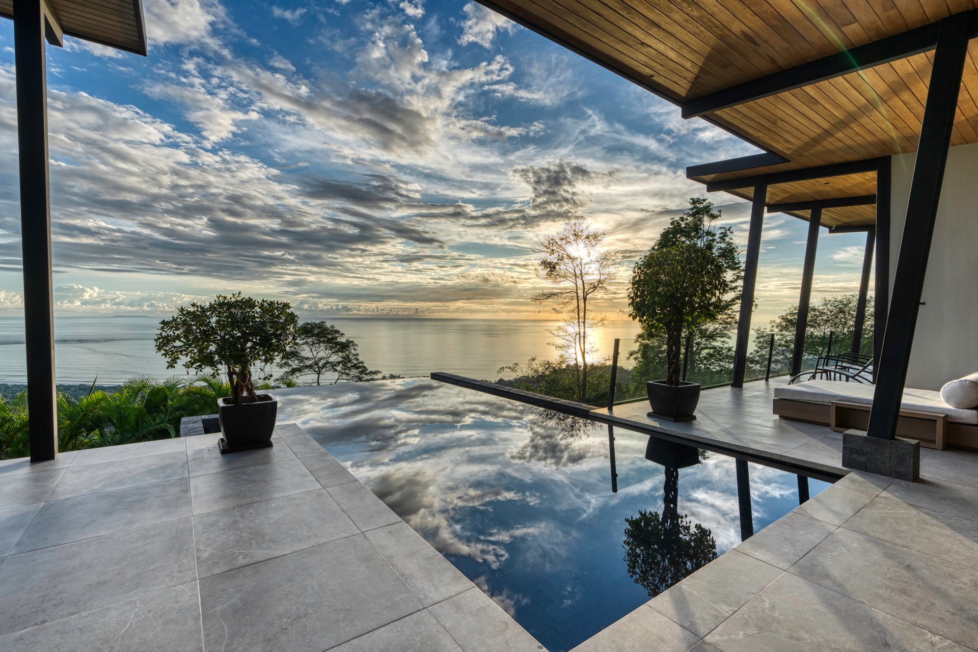 Hermosa Retreat Villa in the Heart of Costa Rica