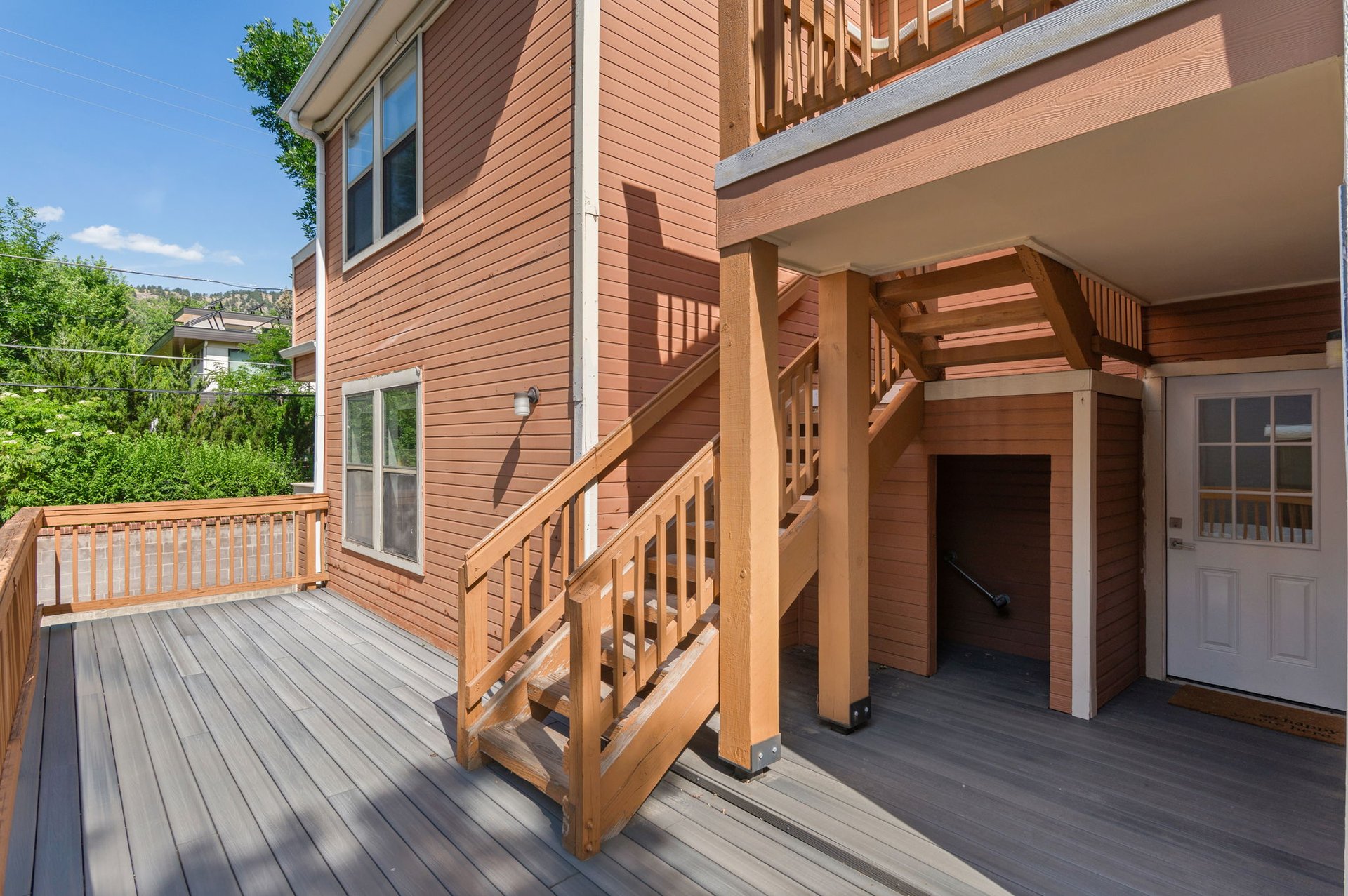 3025 Broadway Street Unit: 2