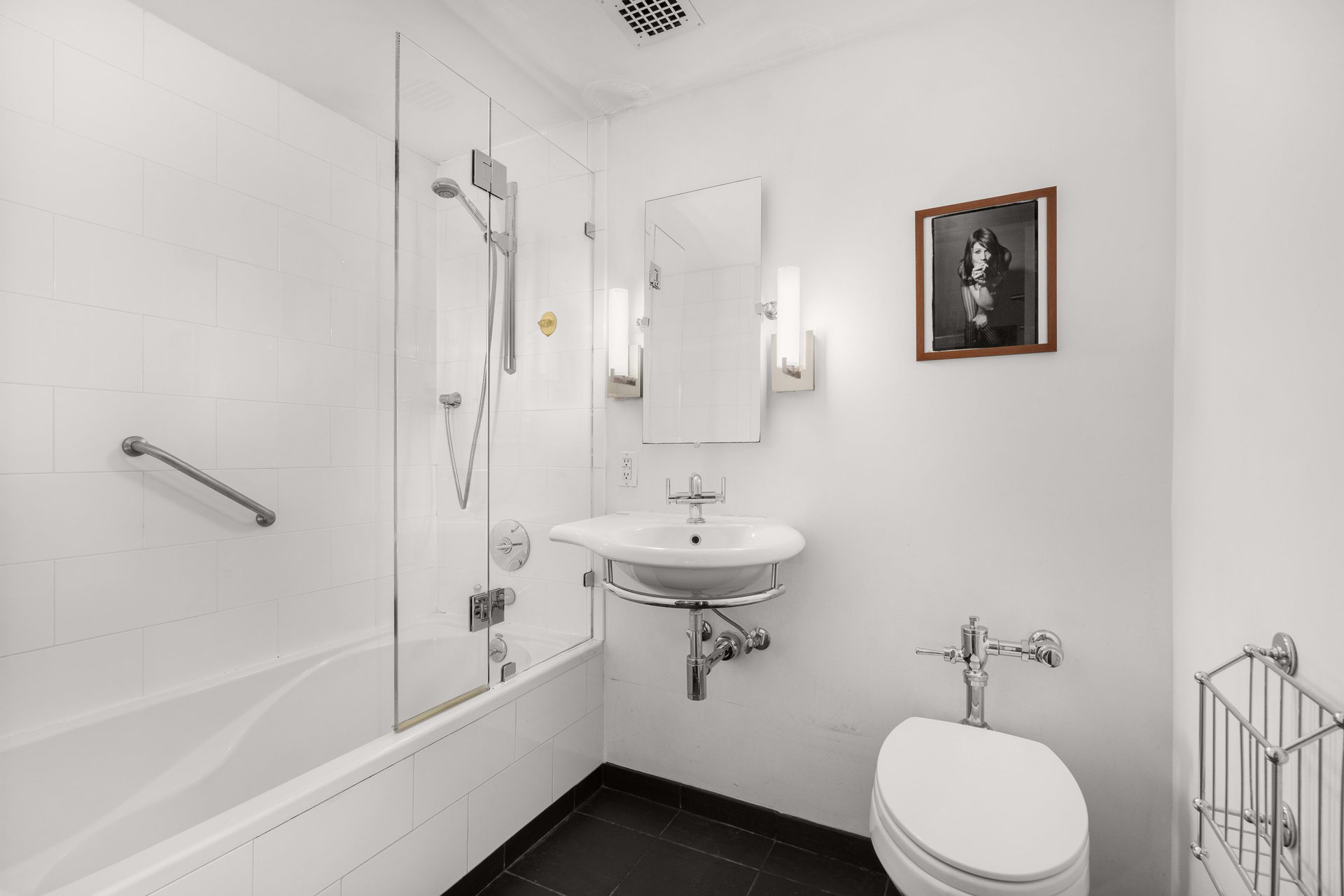 333 West 56th Street, 2B