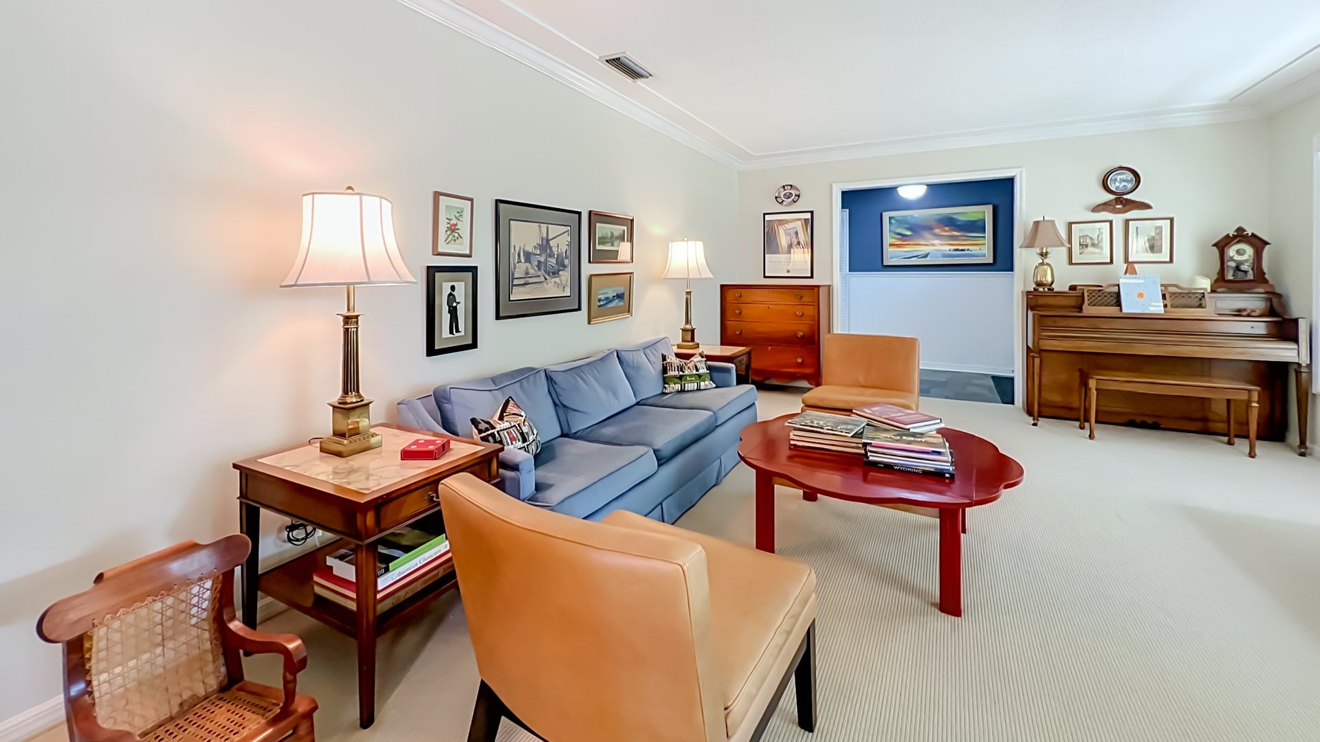 Winter Park Vias Traditonal 5-Bedroom Home near Racquet Club