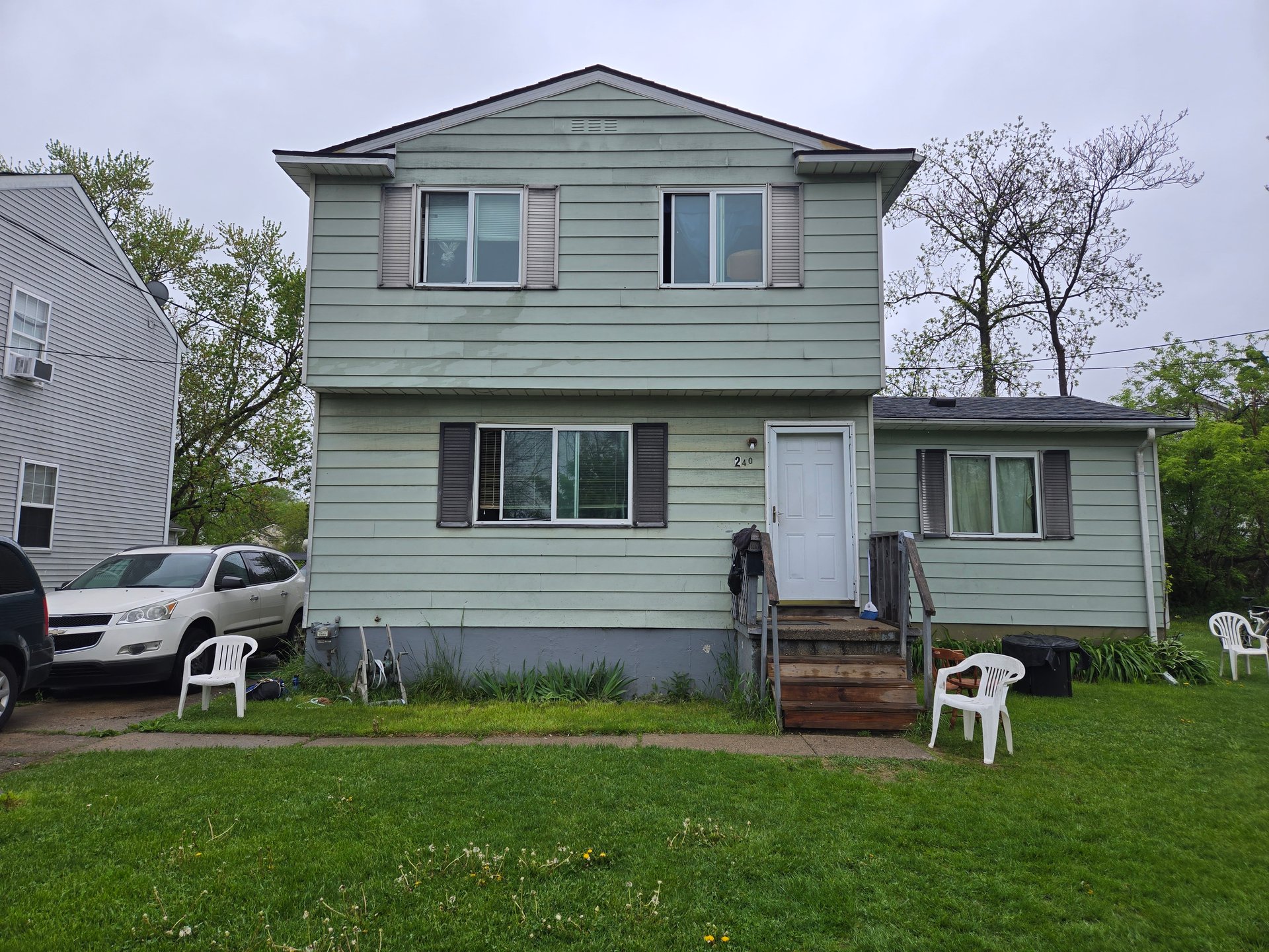 240 S Shirley Ave