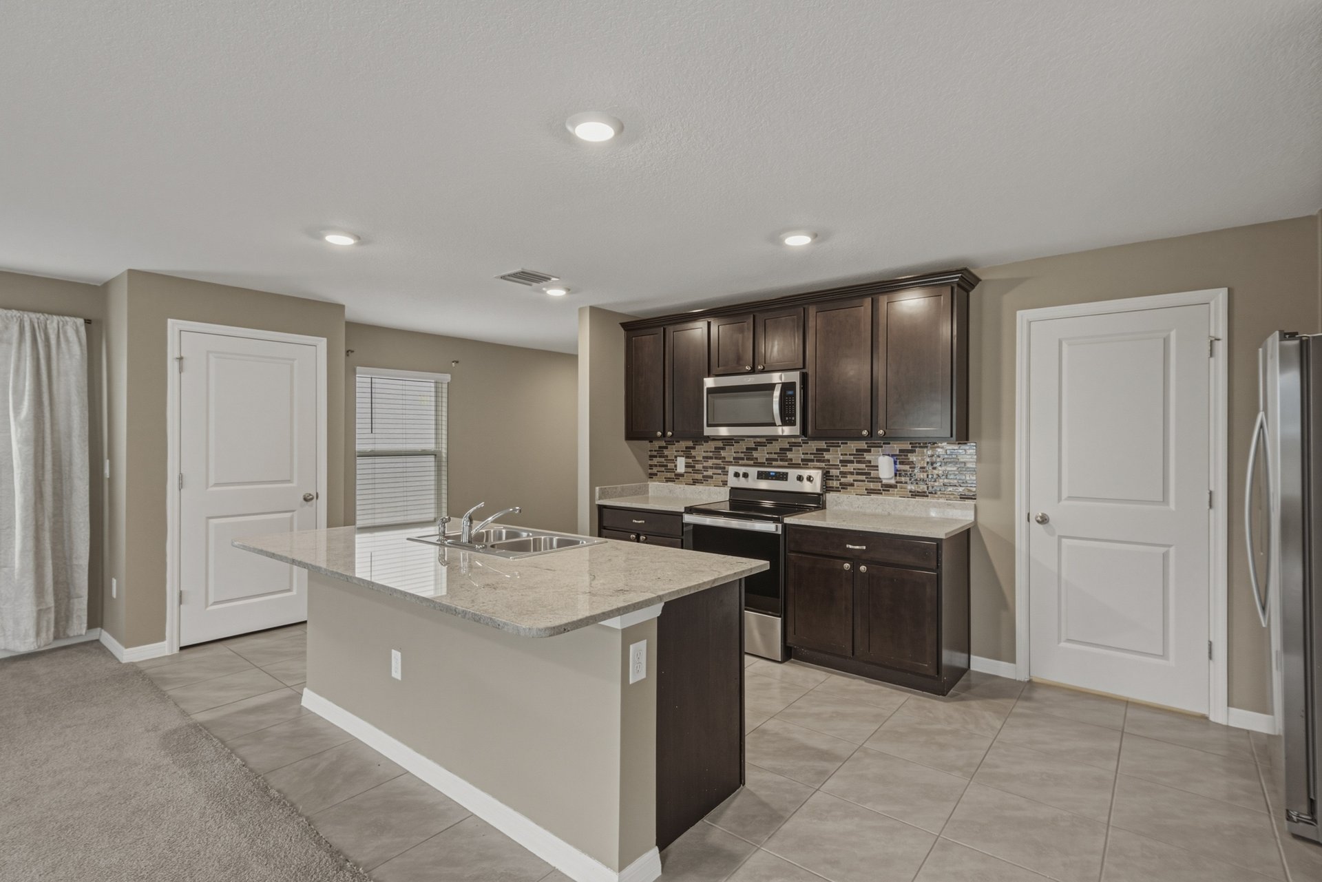 13648 WHISKEY DAISY DR