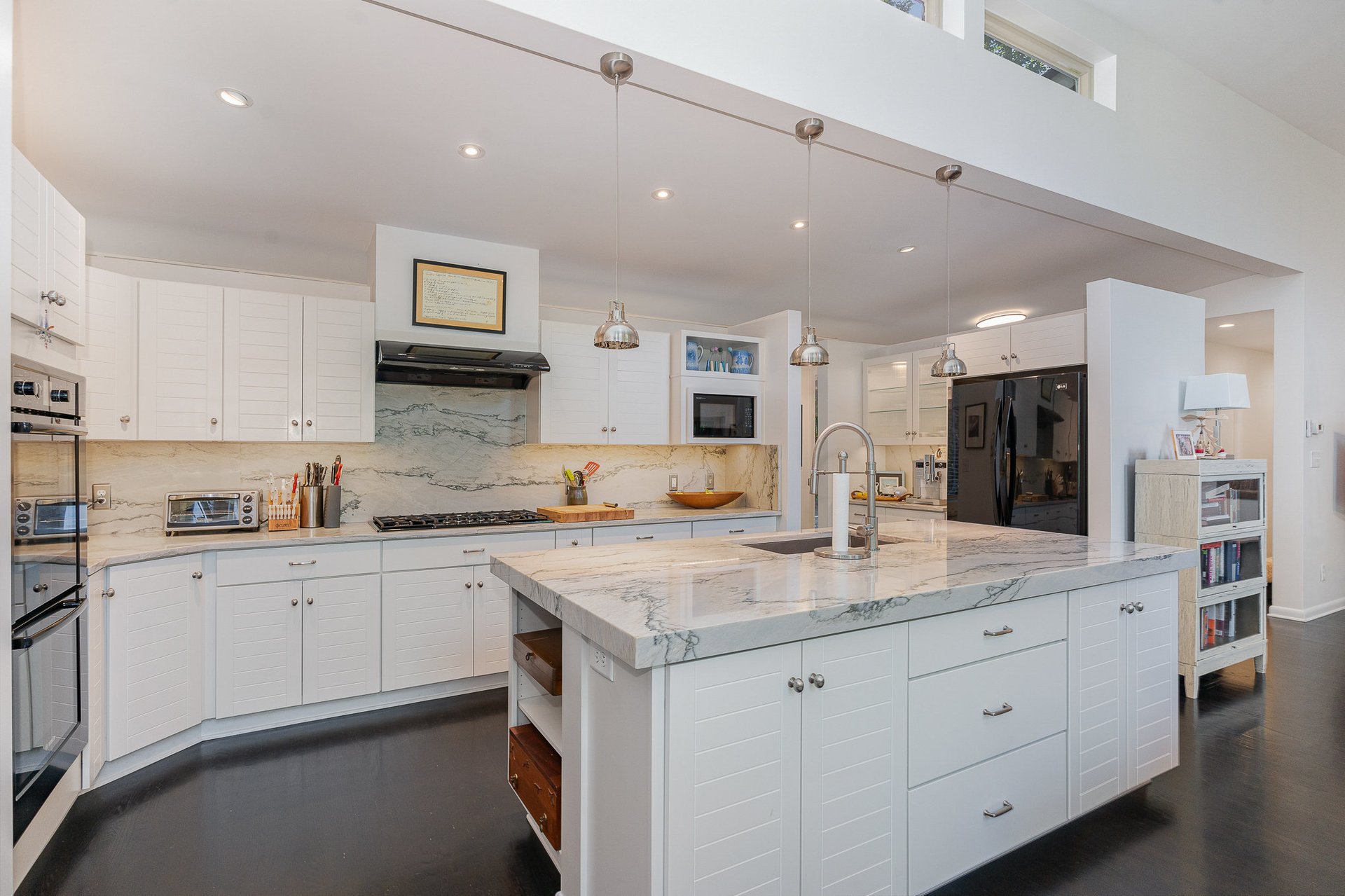 Modern, 4 Bedroom House near UNC