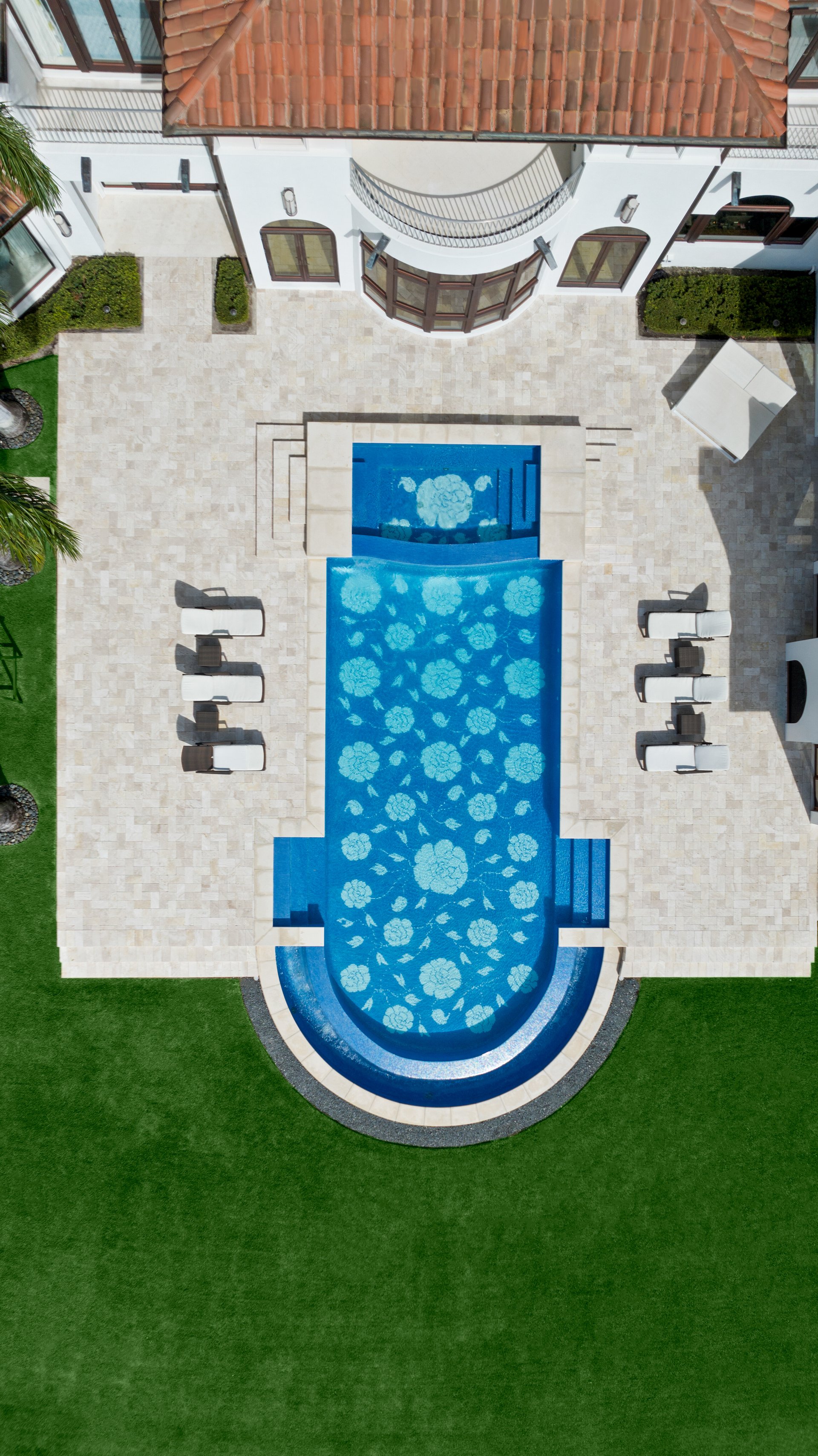 8808 Twin Lake Dr