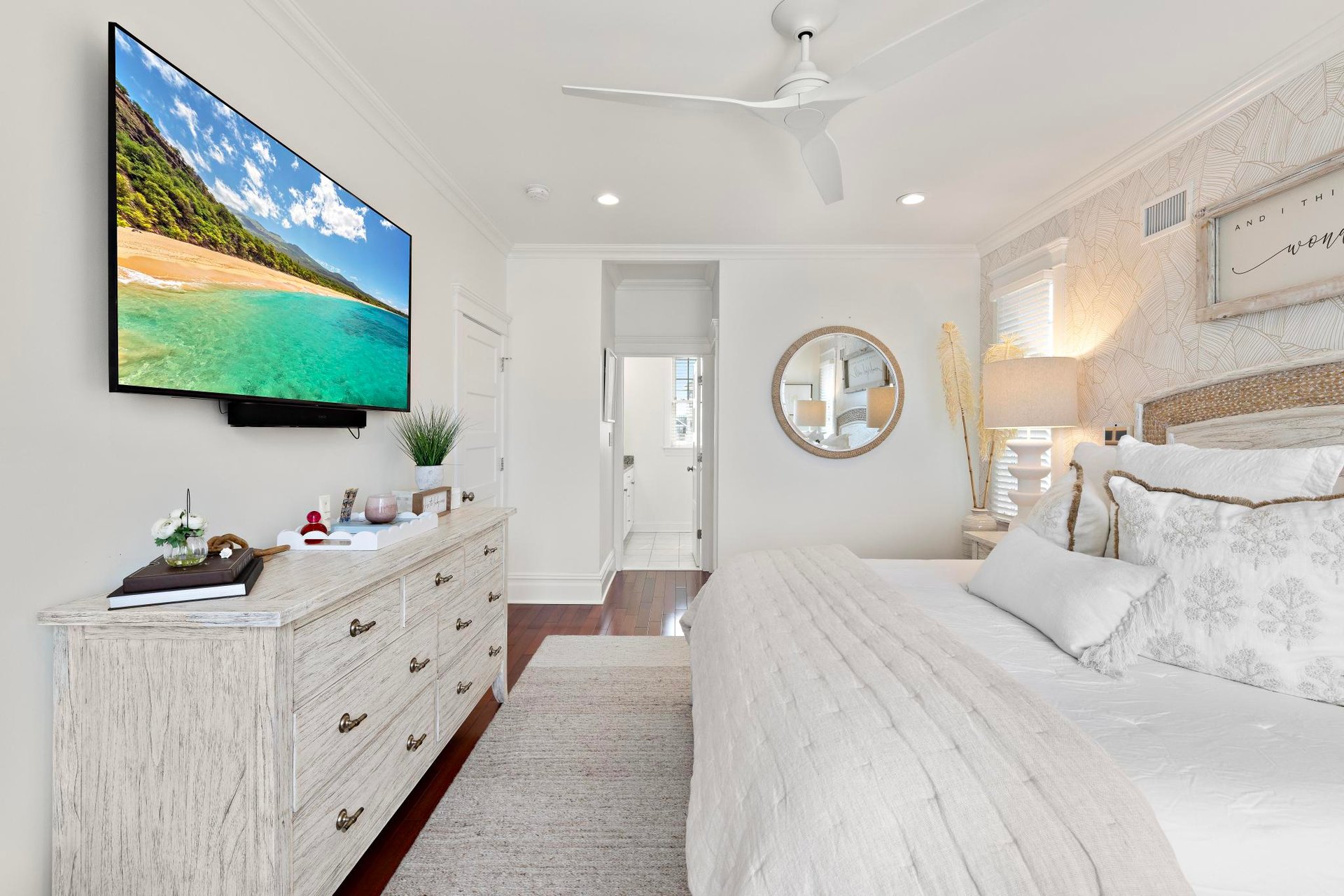 2108 Waverly Place