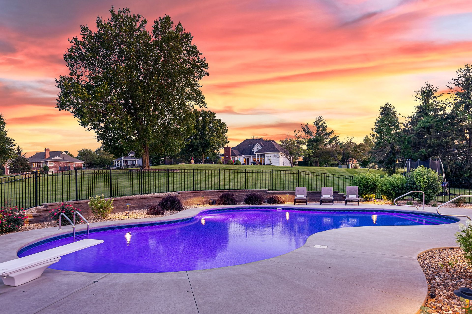 32 Rathfarnum Lane