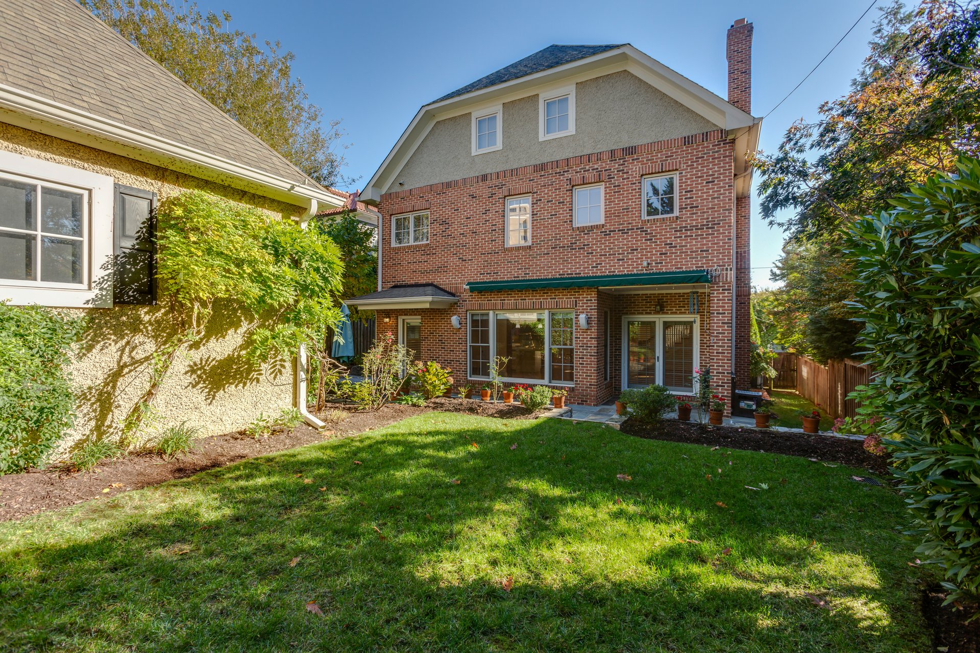 2608 36th Place NW