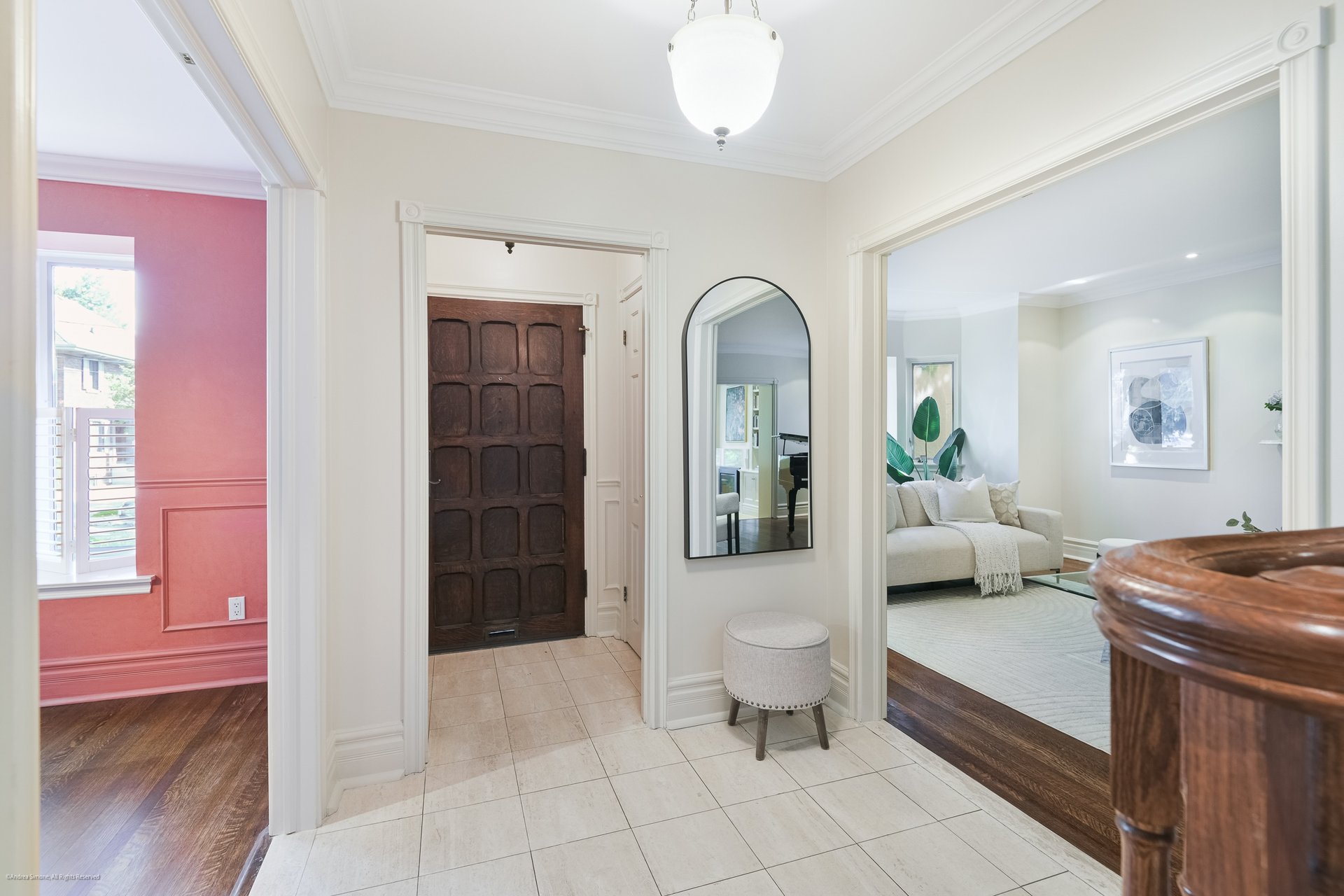 Moore Park 5 Bedroom on Lush Lot