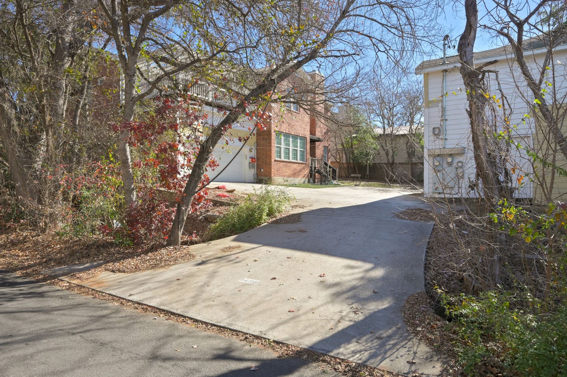 2413 Enfield Road 