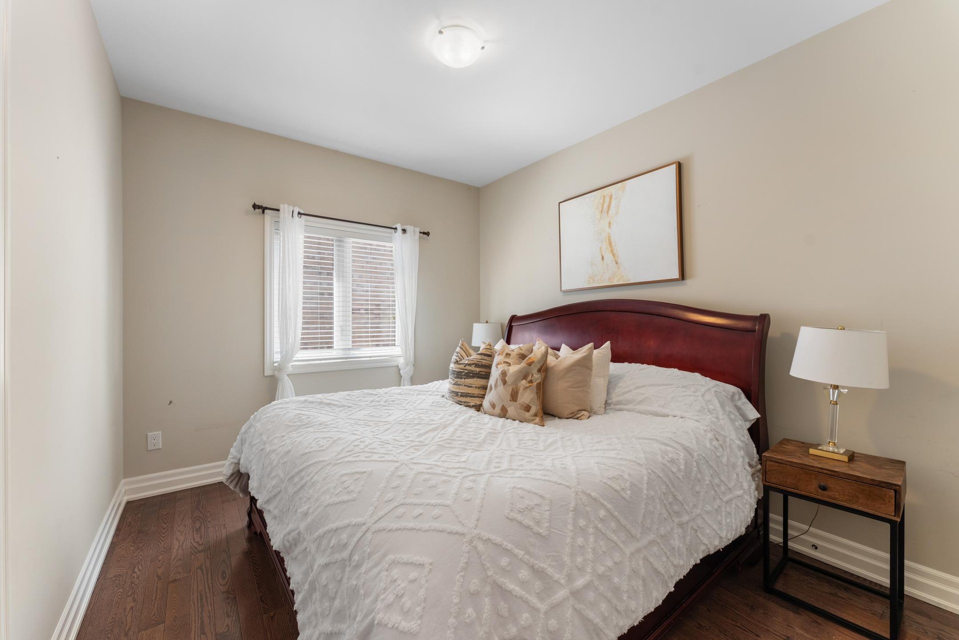 115 Robert Berry Crescent
