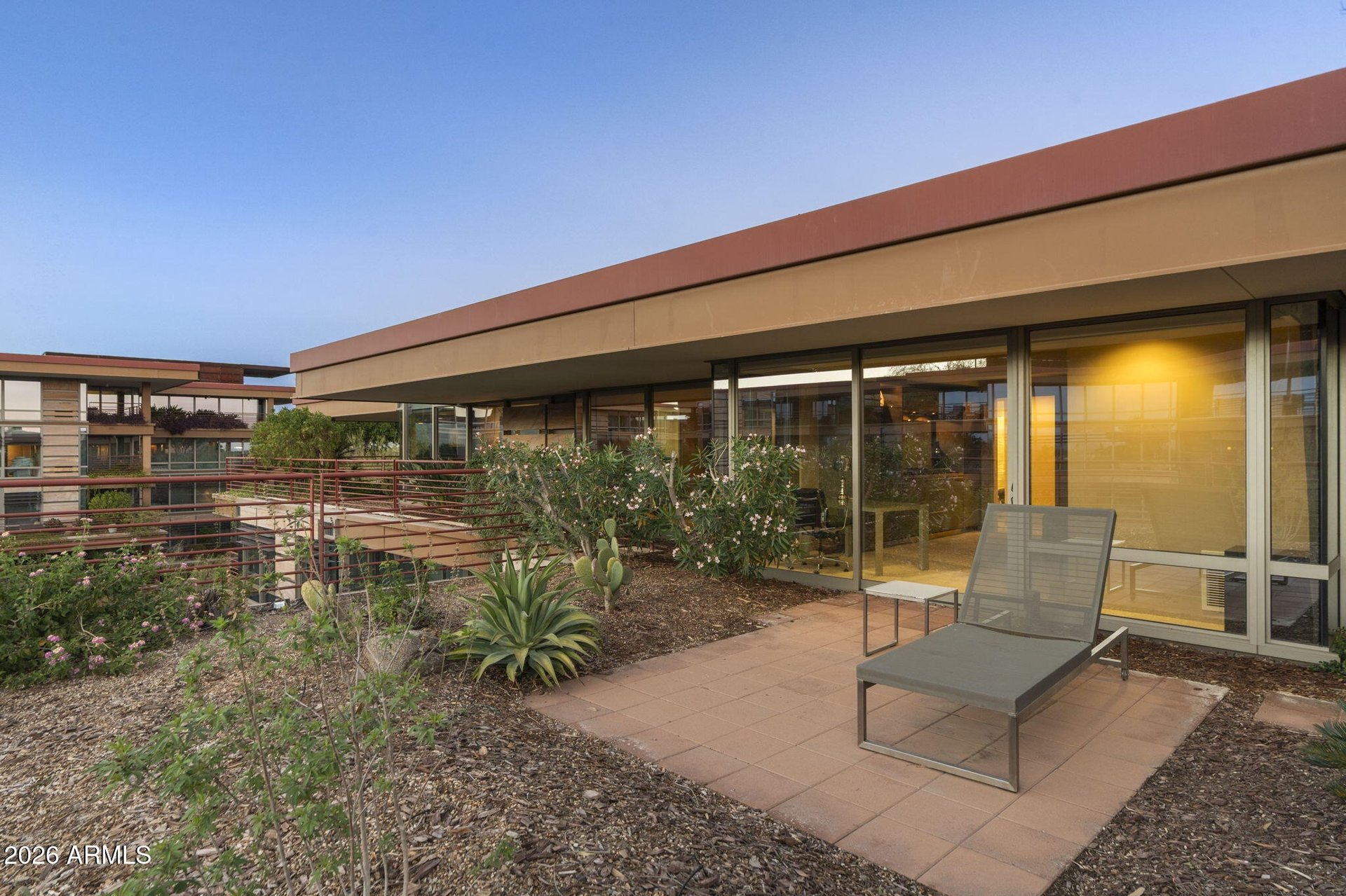 7167 E Rancho Vista Dr, #6004