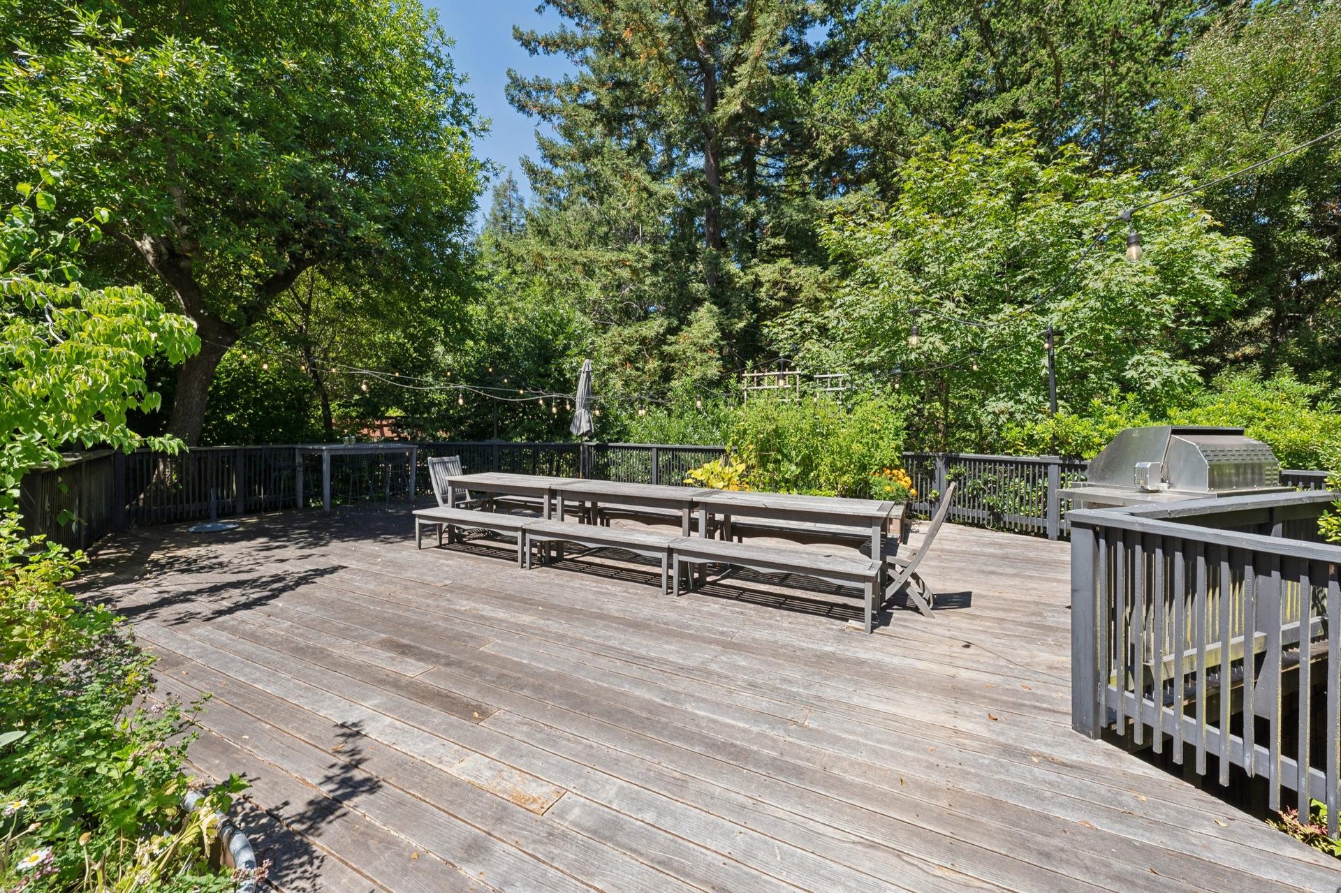 28 Black Log Rd