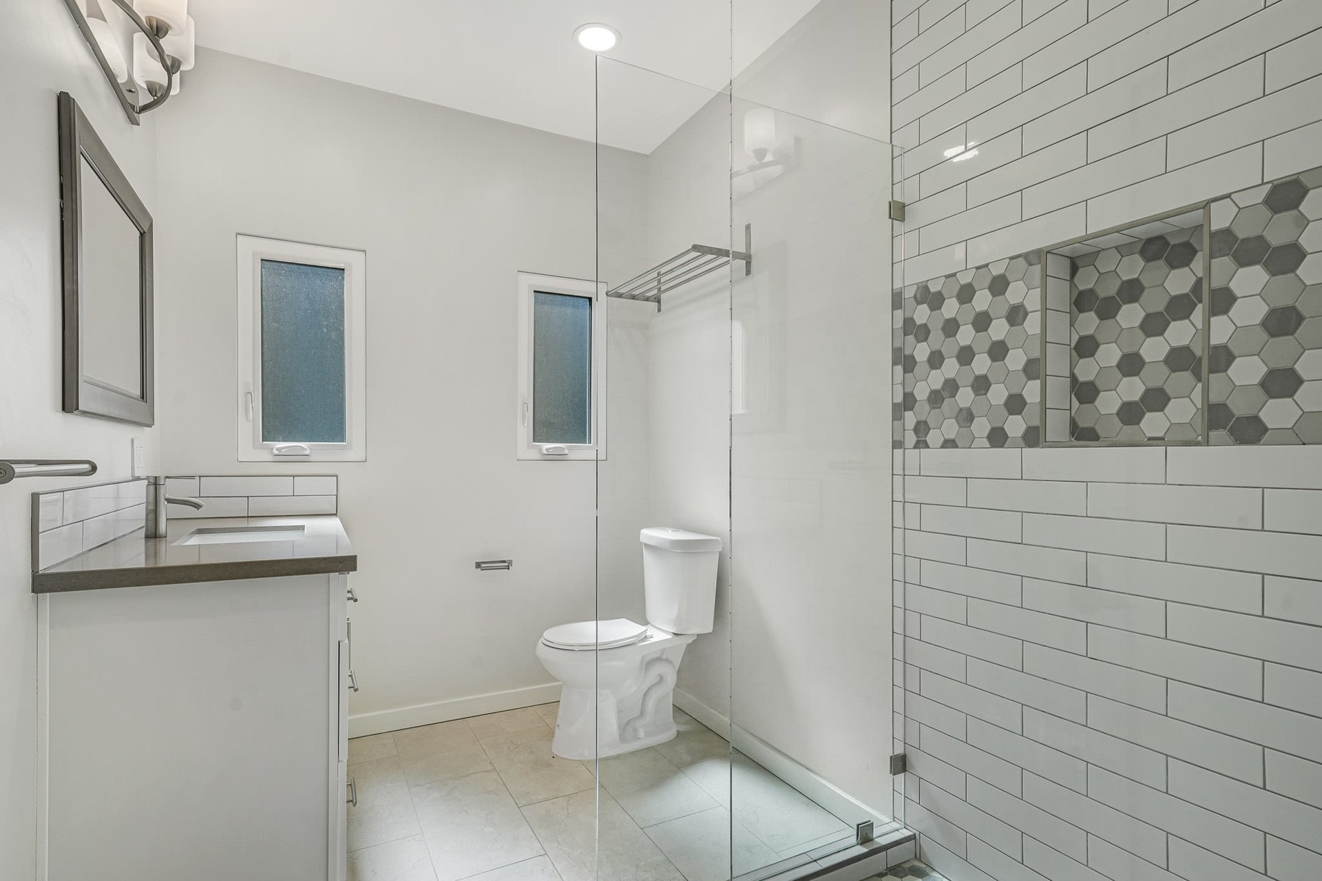 Exquisitely Remodeled Trophy Duplex in Longwood Highlands