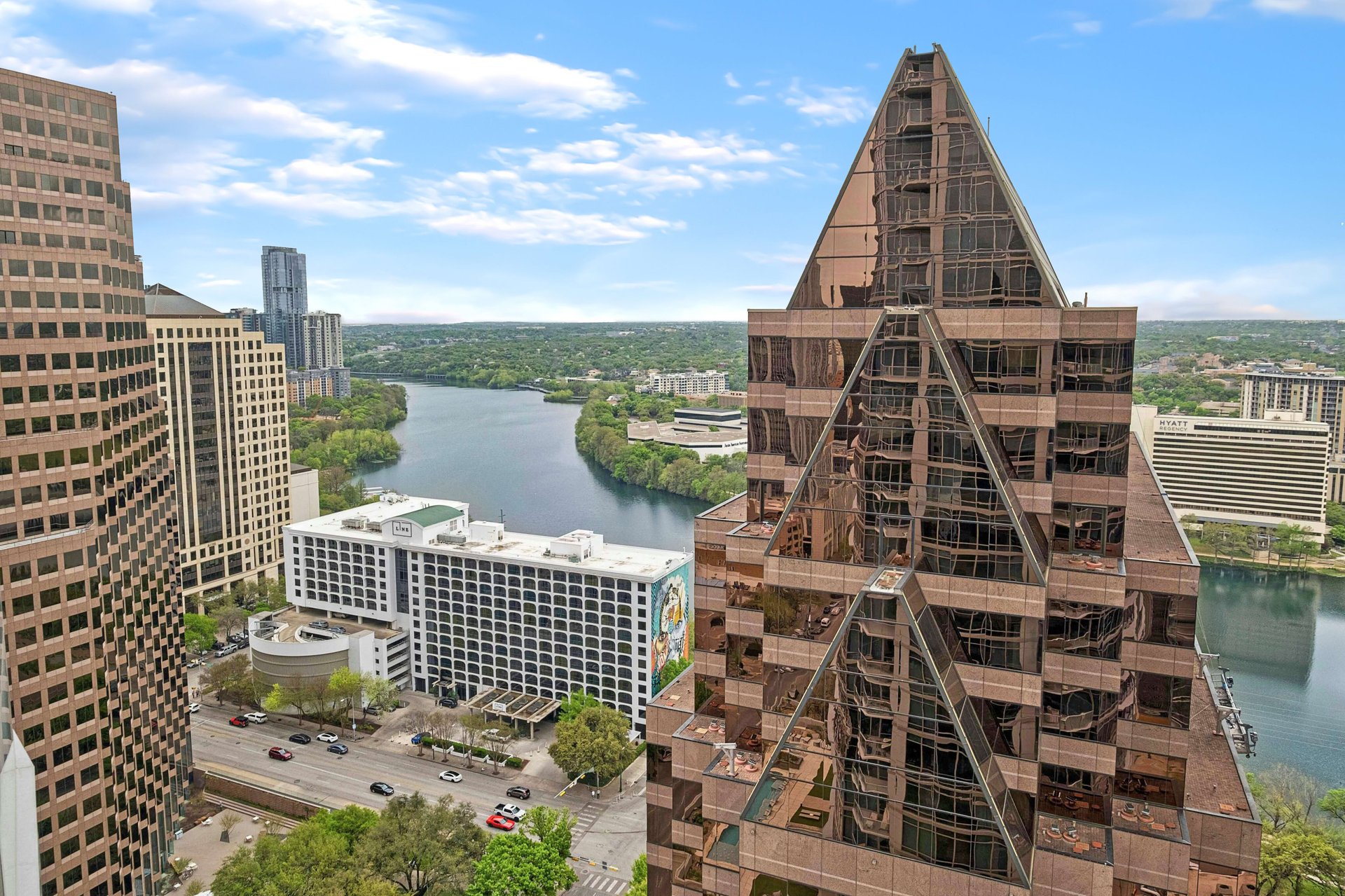 200 Congress Ave #26C