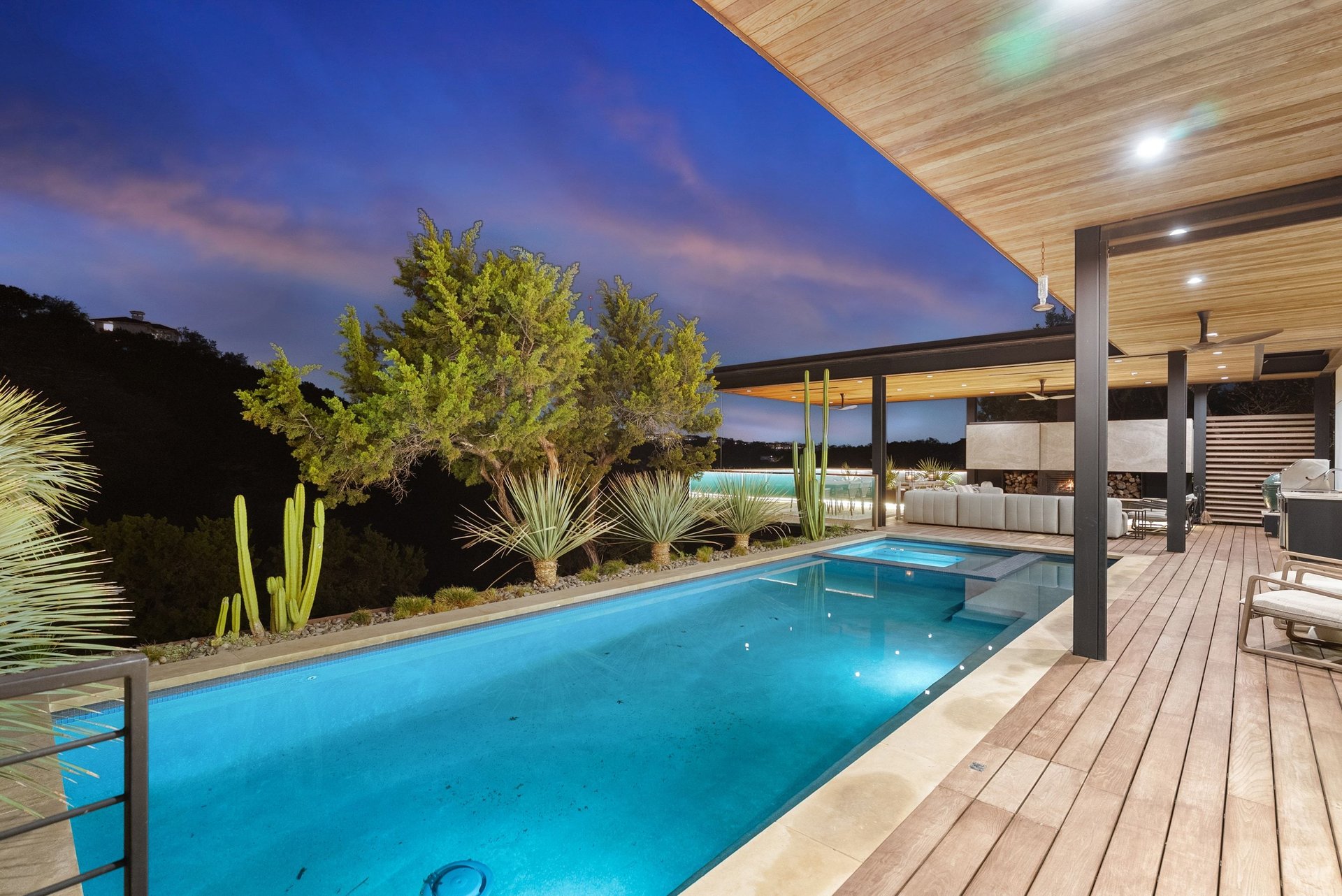West Lake Hills Modern Sanctuary