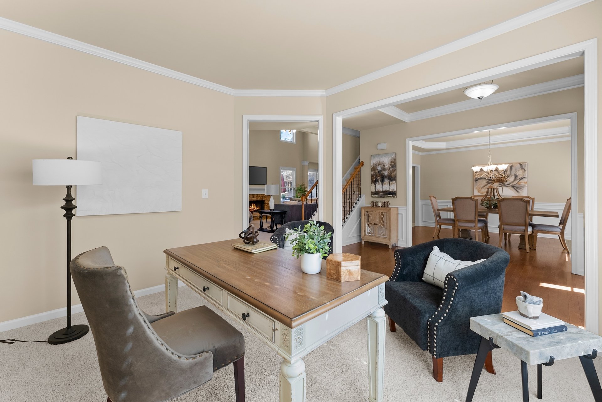 7534 Mossy Log Ct, Flowery Branch, GA 30542
