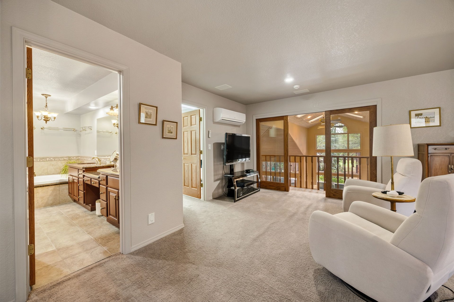 5779 GRIFFITHS Spring